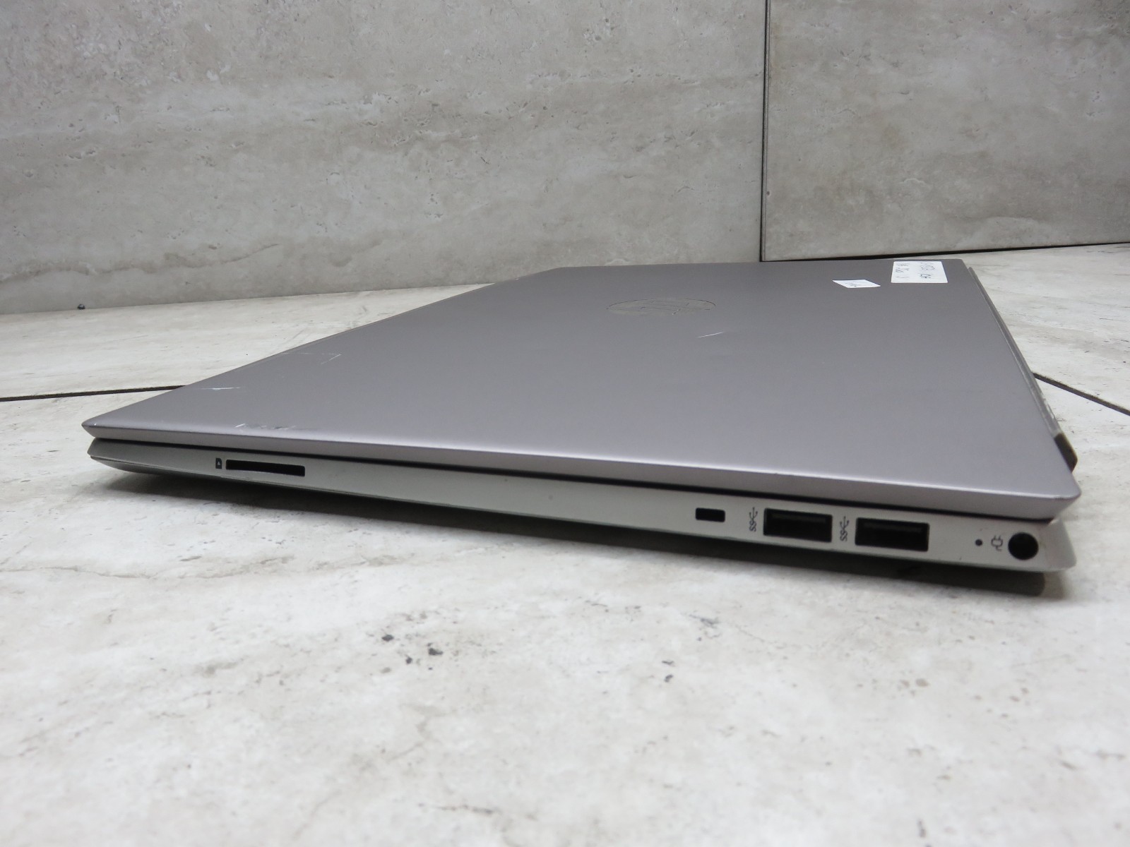 HP Pavilion 15-cs3063cl TOUCH FHD i5-1035G1 8GB 256GB Win 11 pro