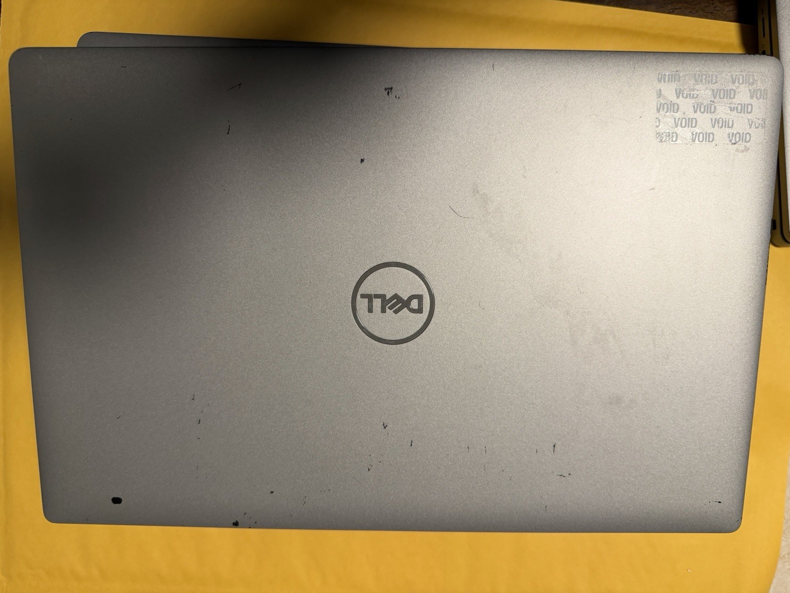 Dell 15.6″ Precision 3571 i7-12700H 2.4GHz 16GB RAM 512GB SSD No ac