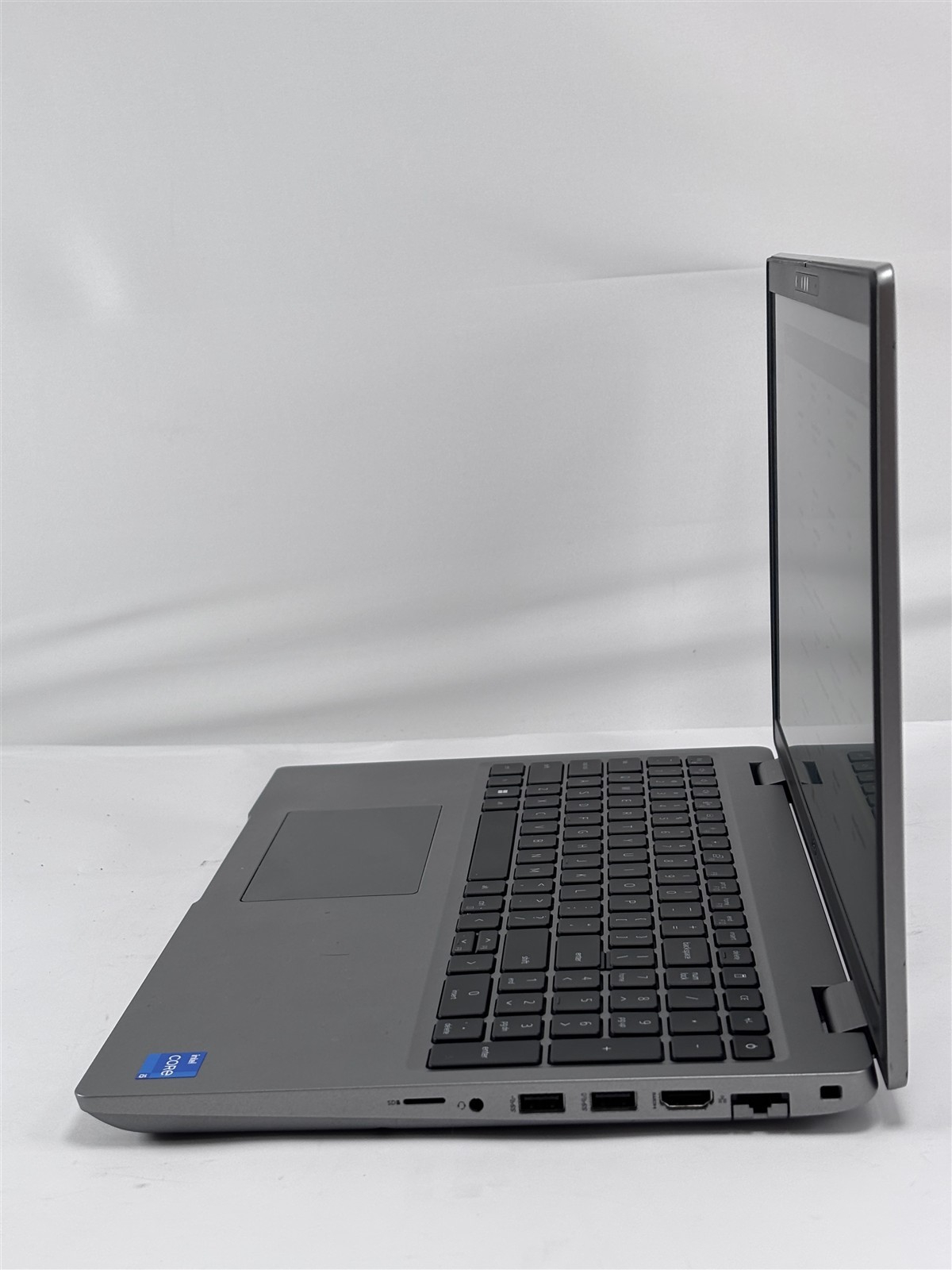 Dell Precision 3571 15.6″ Intel Core i5-12600H 16GB 256GB SSD NVIDIA T600 2.7GHz