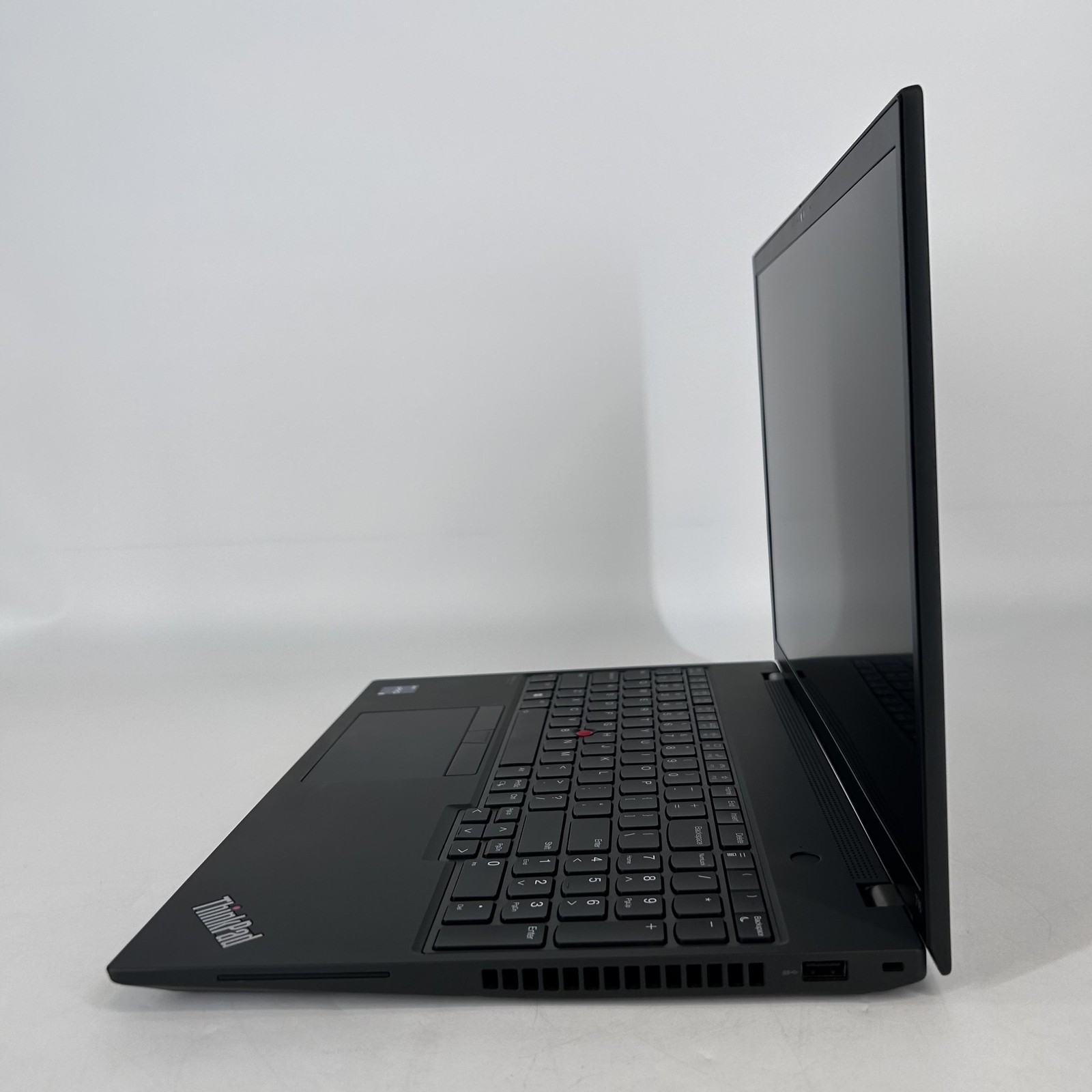 Lenovo ThinkPad T16 Gen 1 FHD+ 1.8 GHz i7-1280P 48GB 1TB SSD Very Good