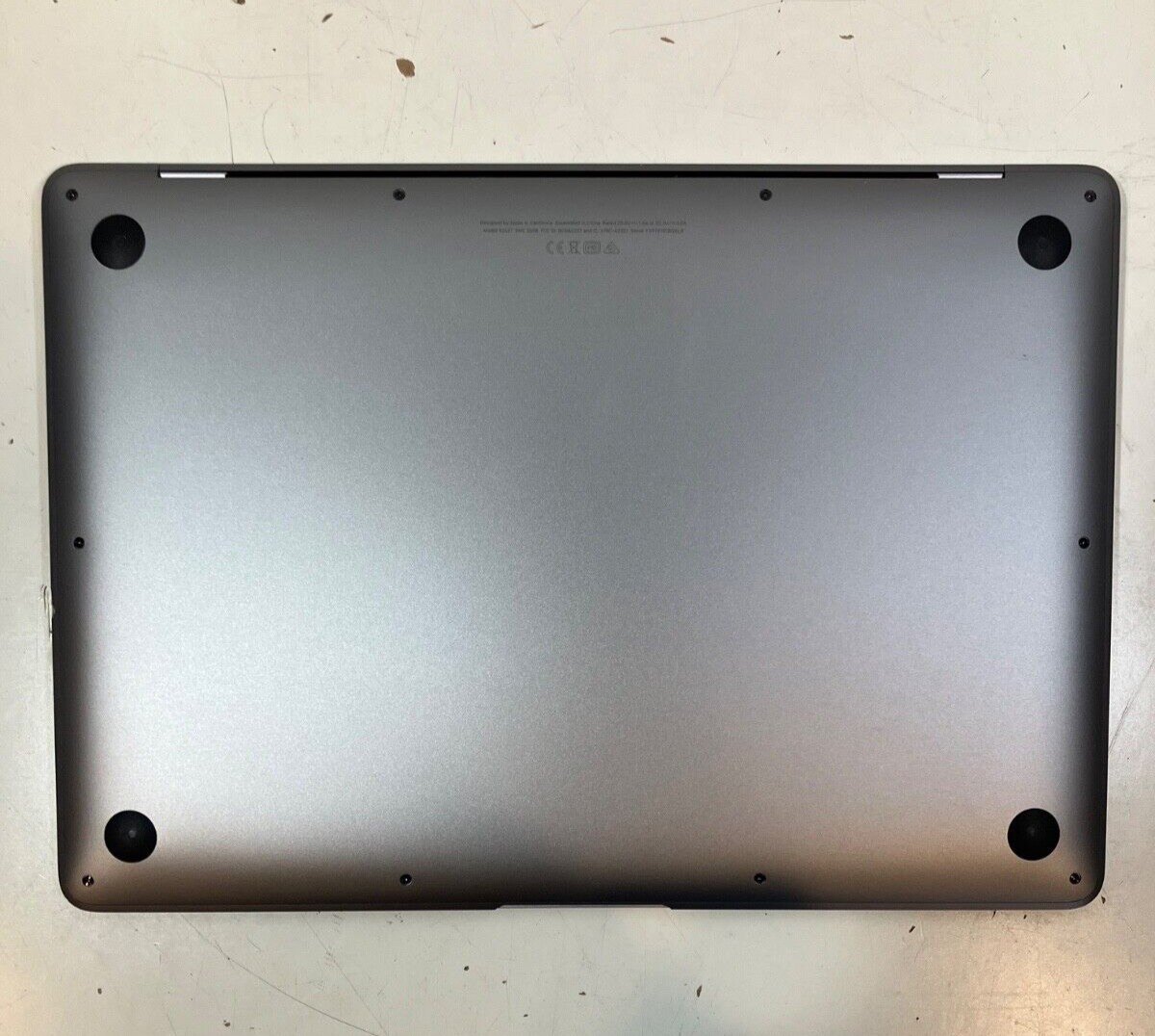 2020 Macbook Air Apple M1 3.2 Ghz CPU/GPU 8/7 Core | 16GB RAM 256GB SSD (B+)