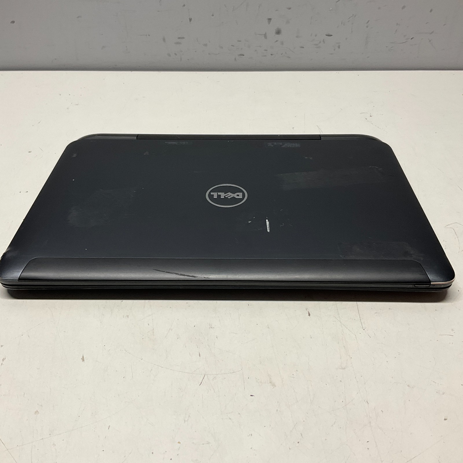 Dell Latitude 7350 TOUCH Core m-5Y71 @ 1.20GHz 8GB RAM 128GB SSD Win 10 BAD BATT