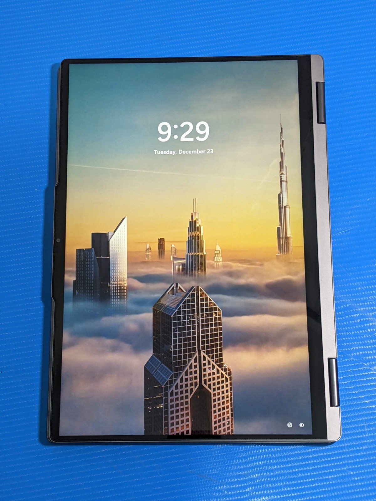 Lenovo Yoga 7 14AHP9 14″ WUXGA ToucRyzen 5 8640HS 3.5GHz 8GB 512GB W11H +PA