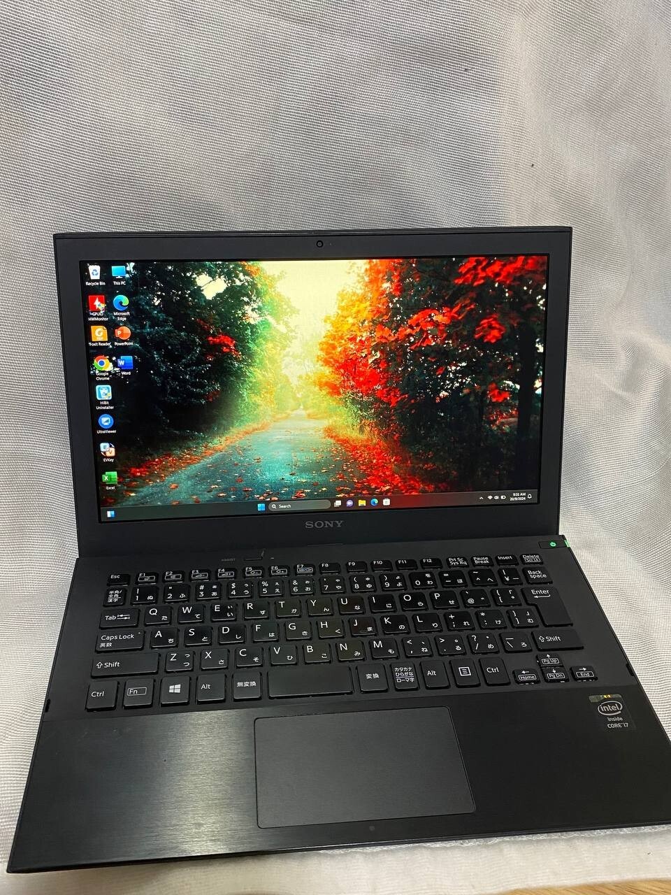Sony vaio Svp1121a1j 11.6″ Intel Core i7-4500u ram4g ,ssd Ss 250gb , Free ship