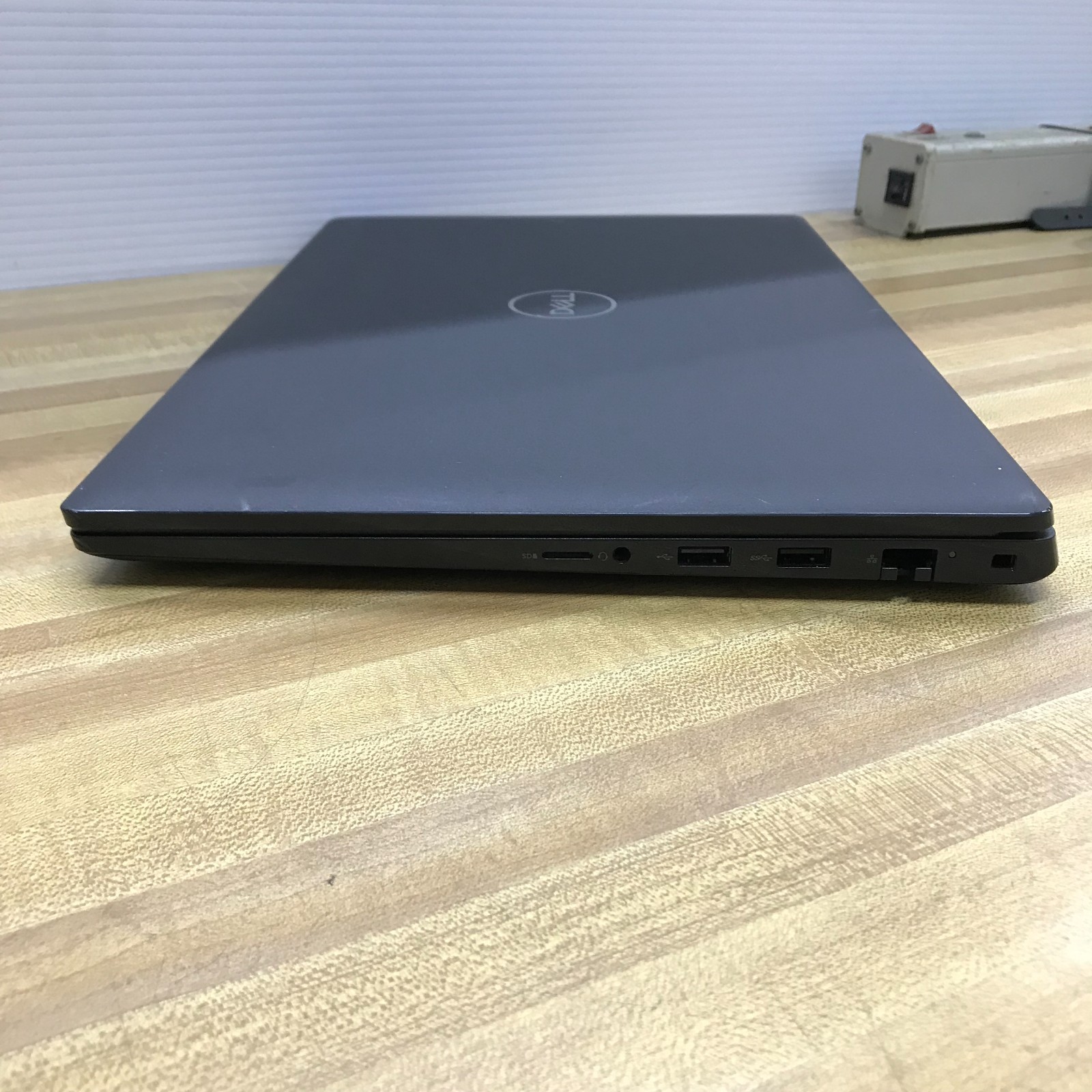 Dell Latitude 3520 15.6″ i5-1135G7 2.4GHz 8GB RAM 256GB SSD (Windows 11 Pro)