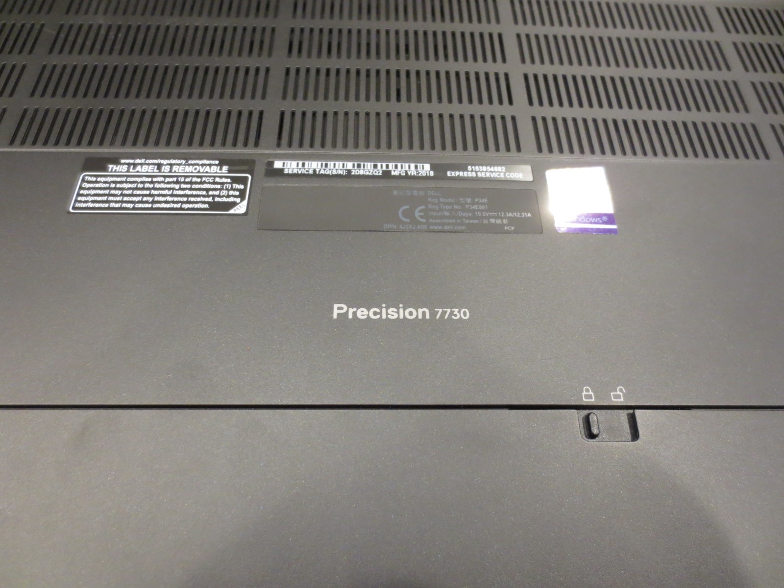 Dell Precision 7730 Laptop 17″