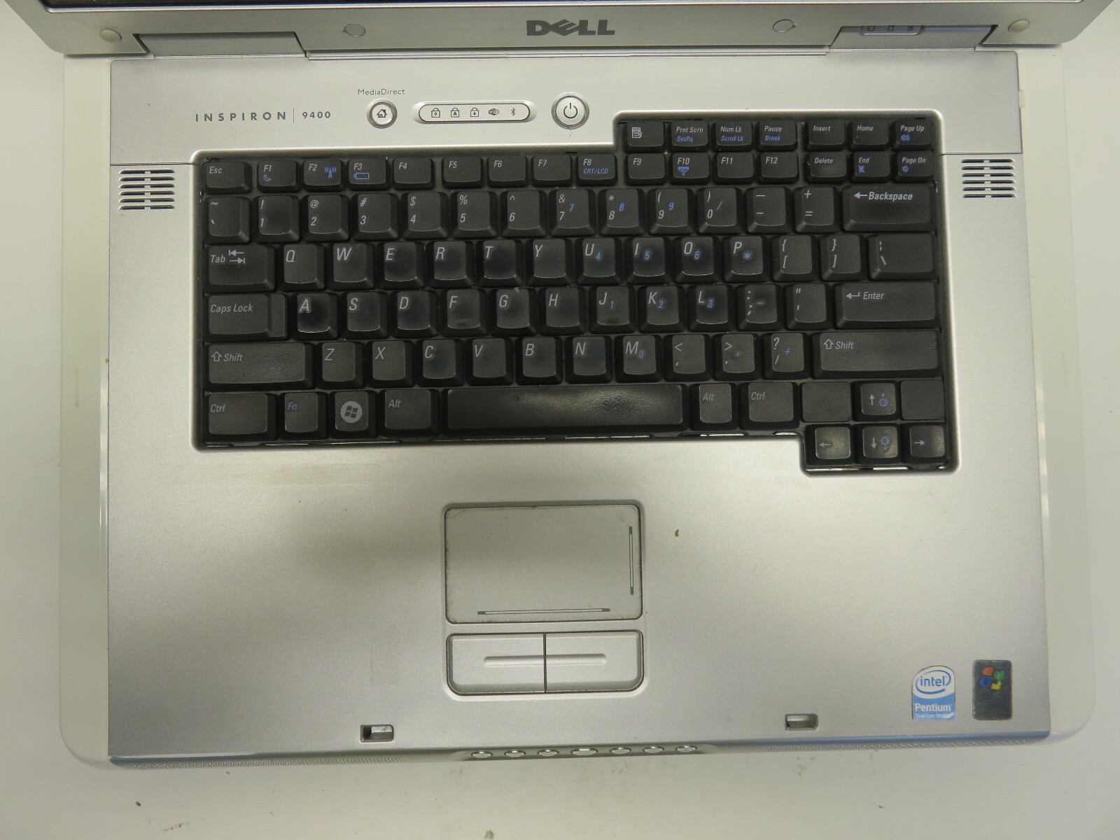 Dell Inspiron 9400 Intel Pentium Dual-Core 1.73GHz 1024 MB NO HDD No Batt