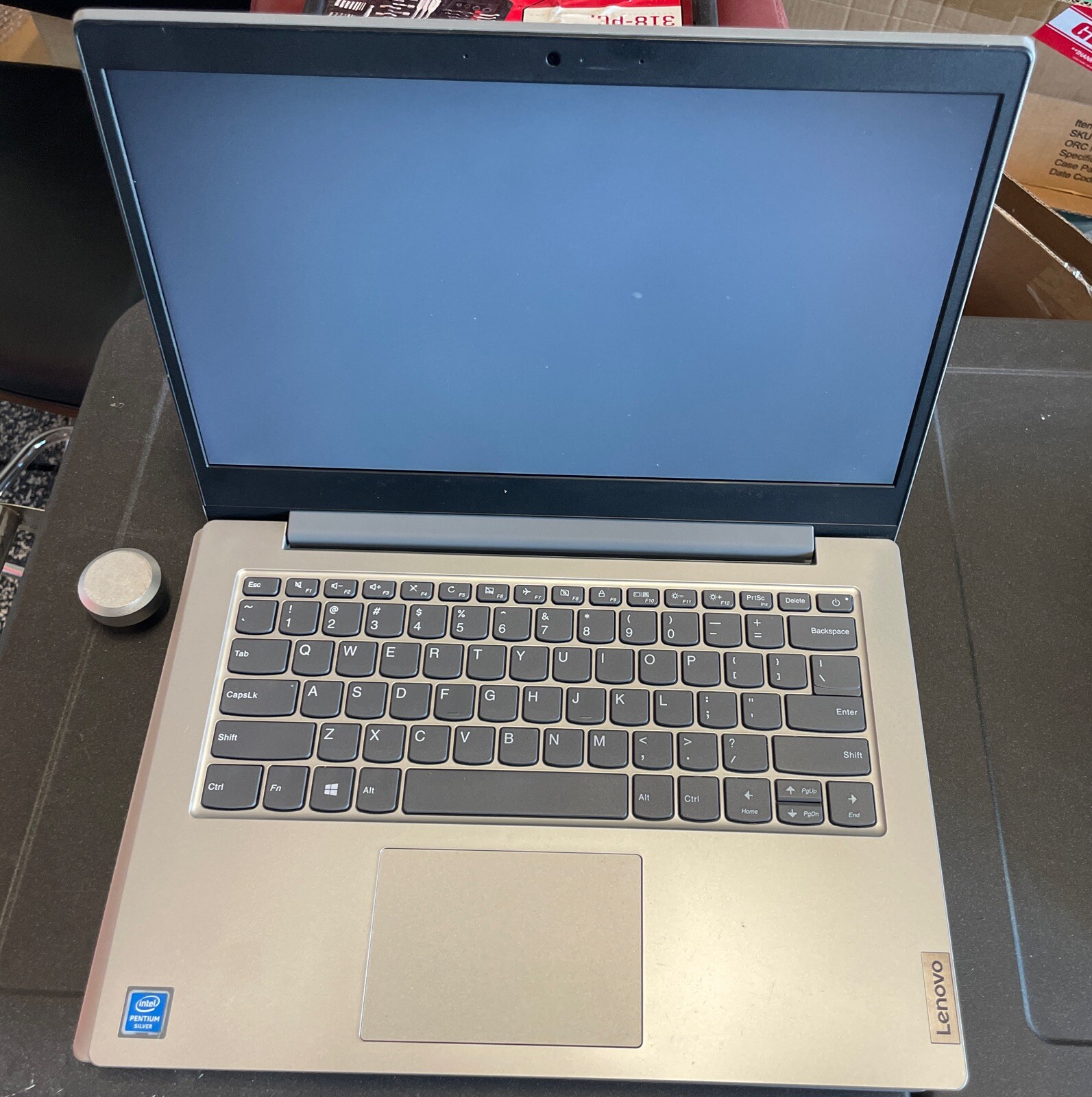 Lenovo Notebook IdeaPad 1 Laptop, 14″ 14″ HD (1366×768) TN 220nits