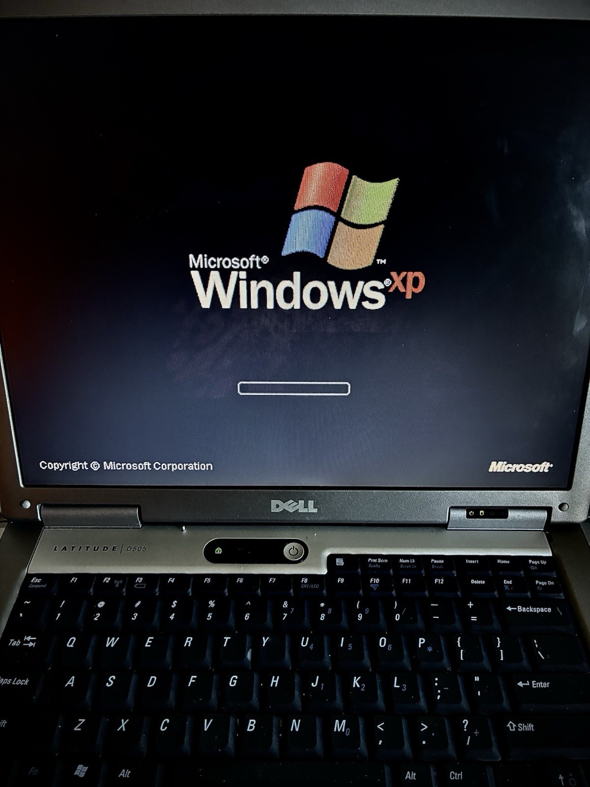 Dell Laptop D505 Windows XP 15” -Parallel port-9 pin Serial Port-RS232