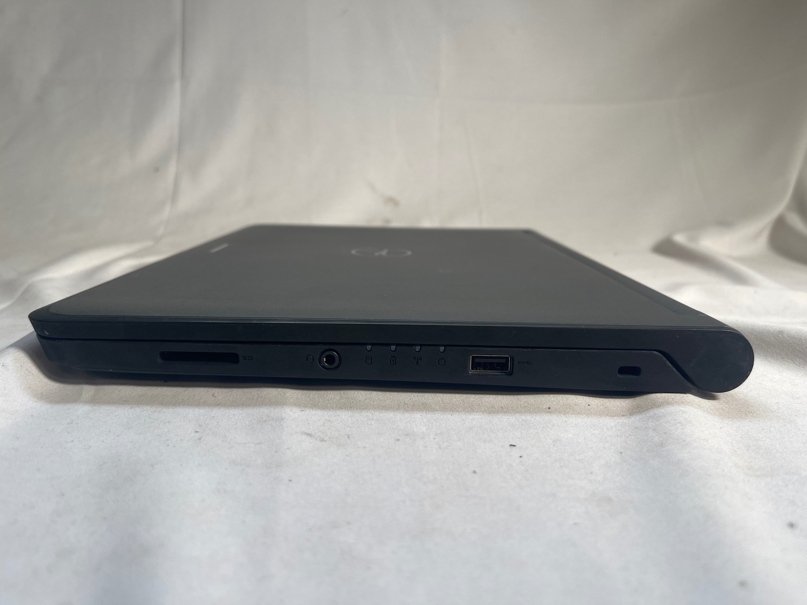 Dell Latitude 3340 i3-4030U 1.9GHz 4GB 128GB SSD 13.3″