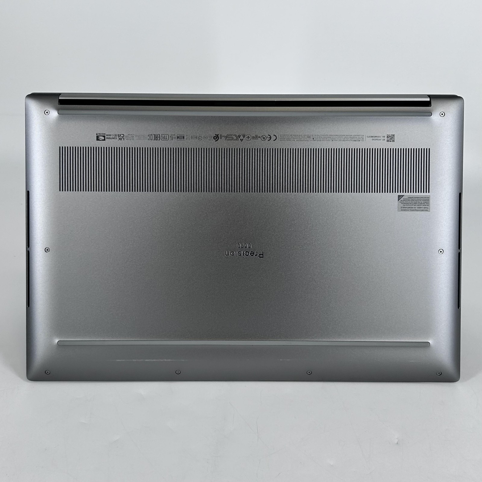 Dell Precision 5570 15.6 FHD+ 2.5 GHz i9-12900H 8GB 512GB SSD RTX A2000 Good