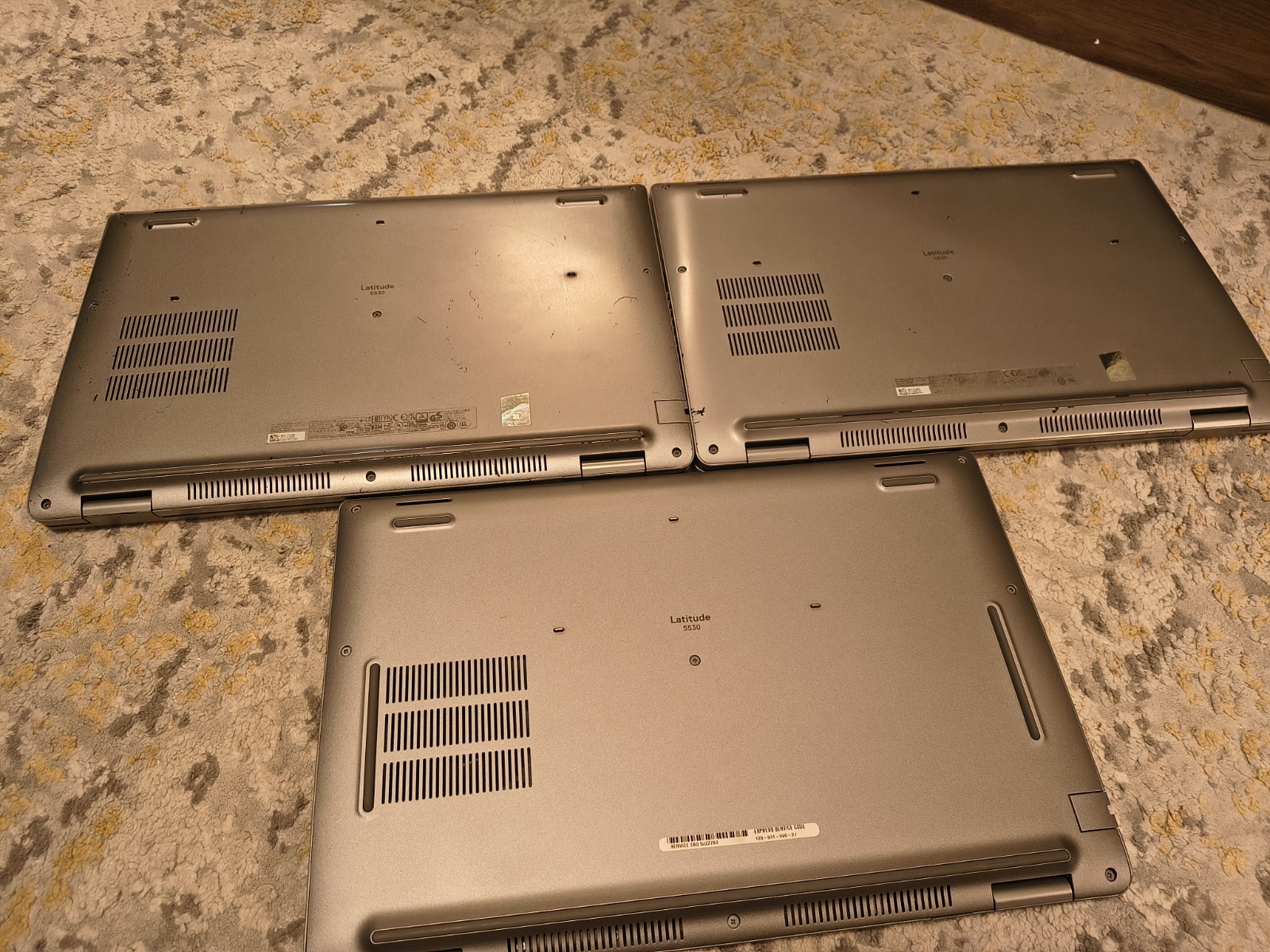 LOT OF 3 DELL Latitude 5530 Intel CORE i5-1245U 1.60GHZ 256GB 16GB