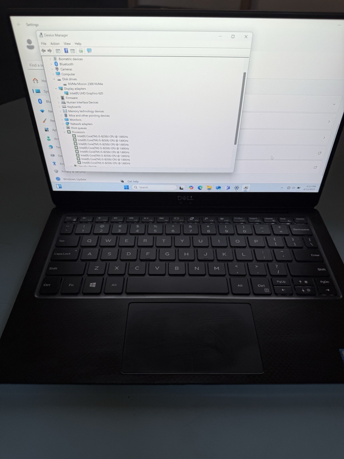 Dell XPS 13 9370 13.3″ Intel i5-8250U 8GB 256 SSD Win 11