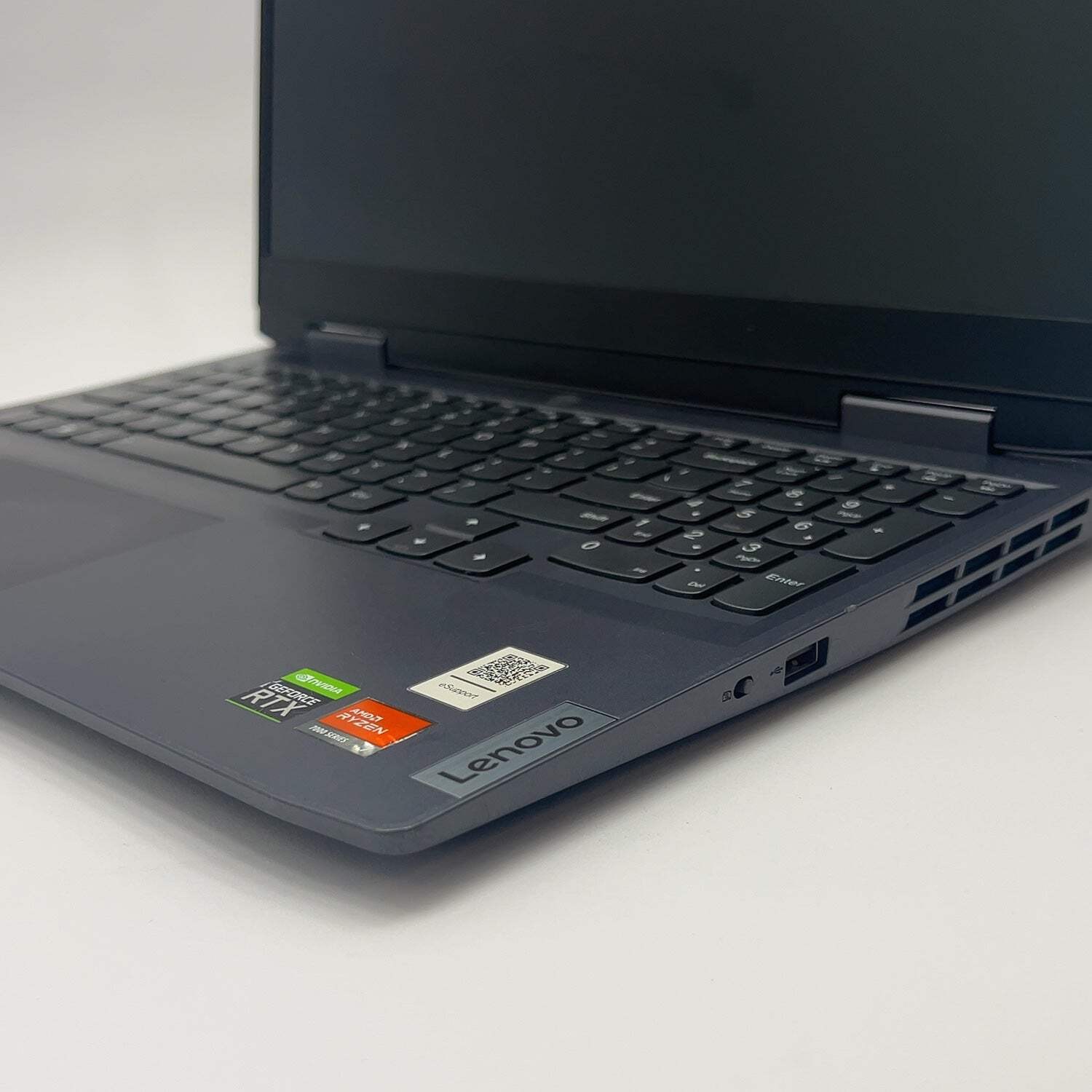 Lenovo LOQ 15 15.6″ Ryzen 7 7840HS 3.8GHz 24GB RAM 1.5TB SSD GeForce RTX 4050