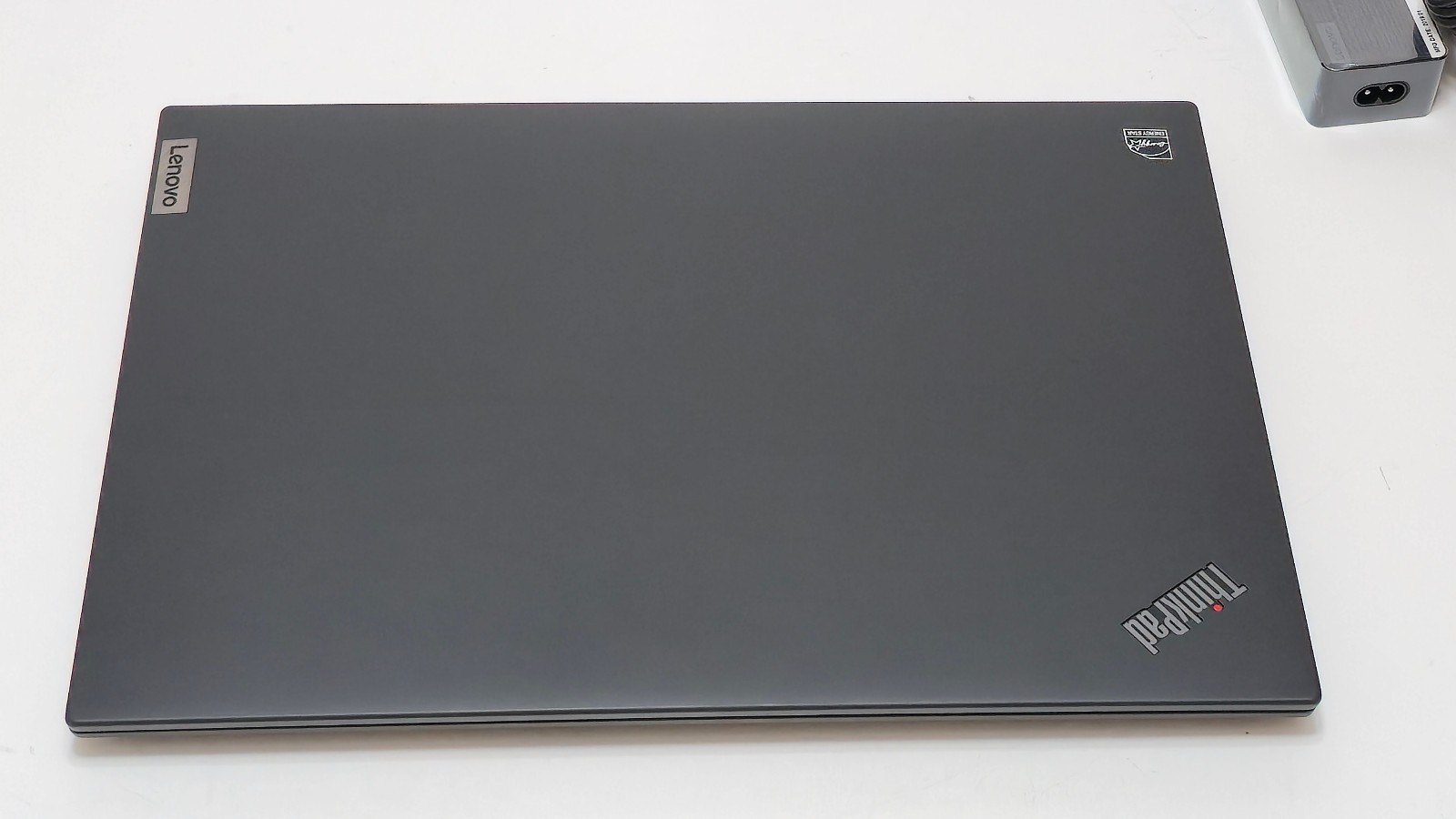 Lenovo ThinkPad P16s Gen 2 Ryzen 7 Pro 2TB SSD 64 GB RAM Radeon 780M 4GB Touch