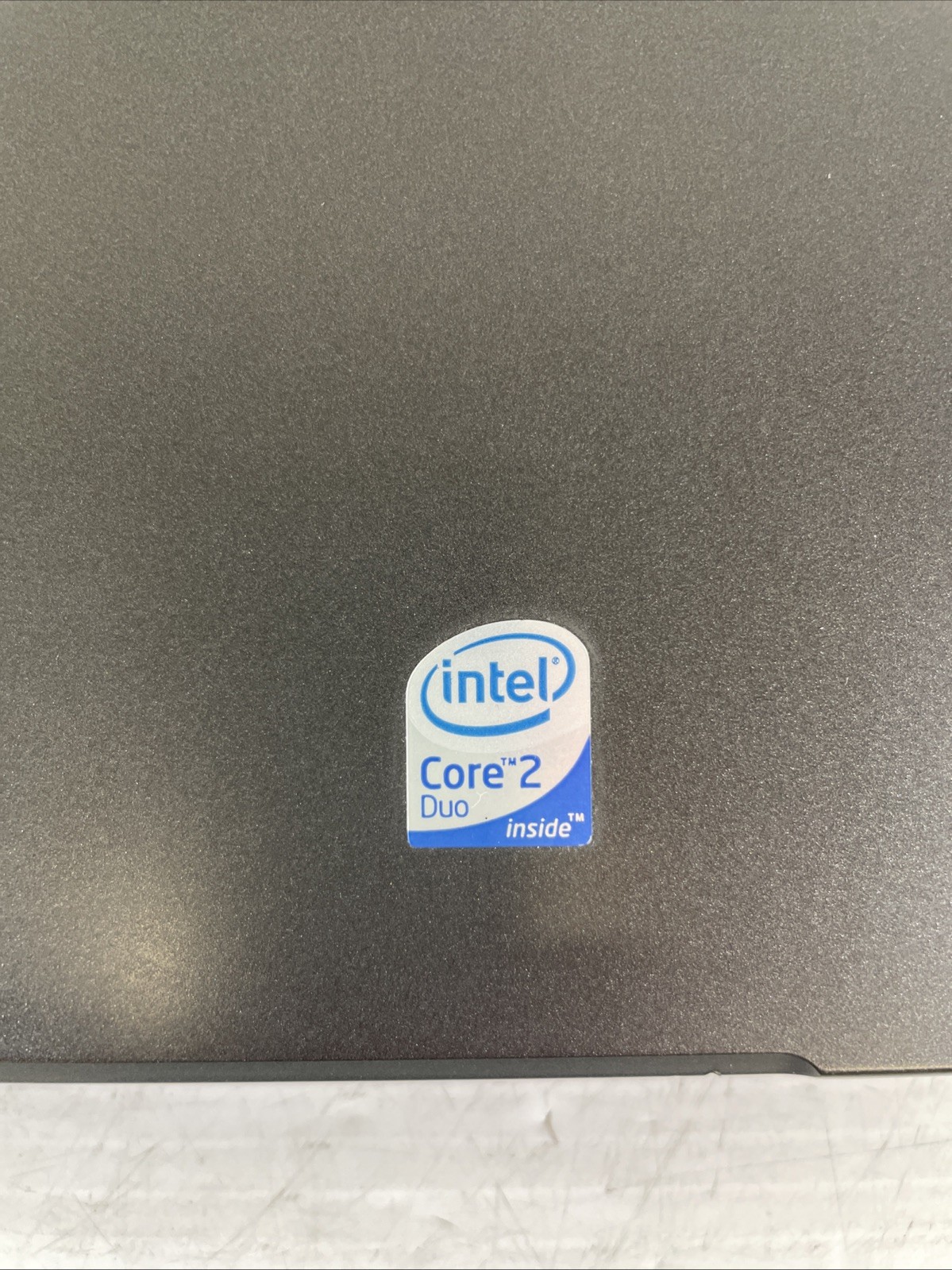 Dell Vostro 1720 17.1″ Vintage Laptop Core 2 Duo 2.1GHz 4GB RAM 250GB HDD Win10