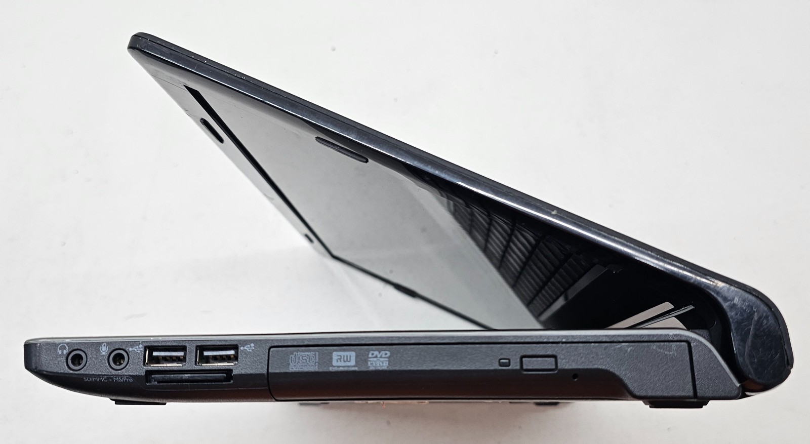 Dell Inspiron 1564 15.6″ Laptop Intel i3 M 330 3GB Ram NO HD/OS/BATT (FL)