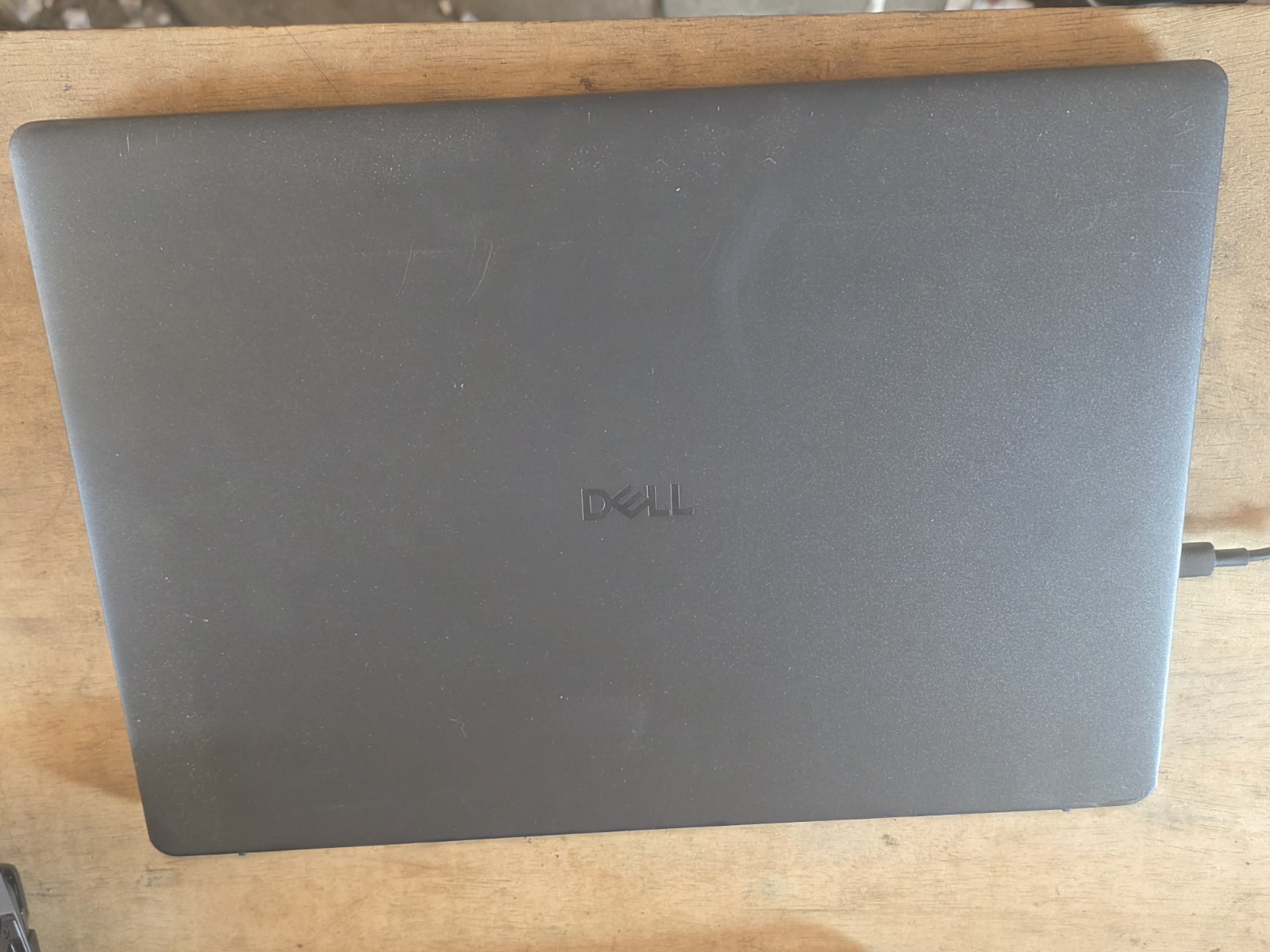 Dell 16 DC16255 Touch Screen *3.3GHz AMD Ryzen 7 250/16GB RAM/1TB SSD Dam B