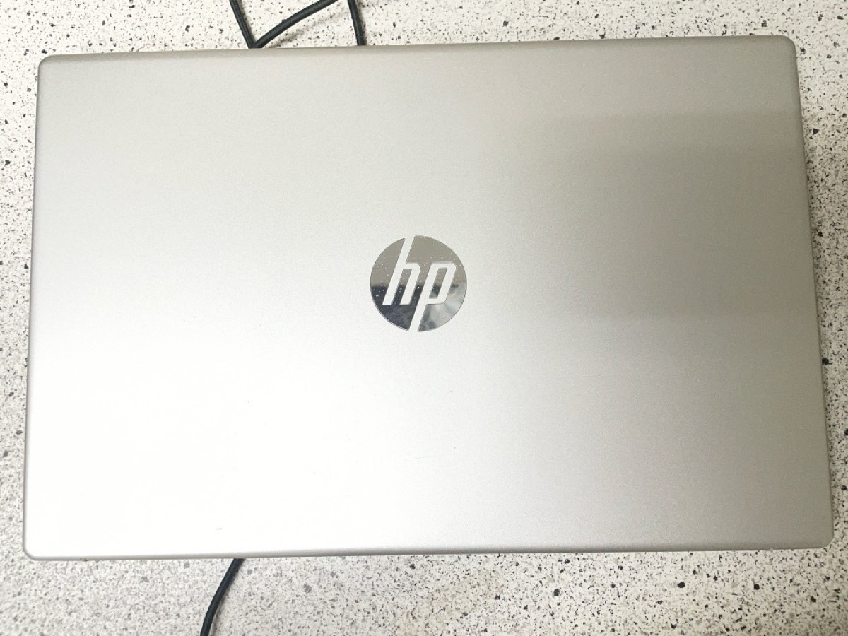 HEWLETT PACKARD 15-FD0586NR (E14002602)