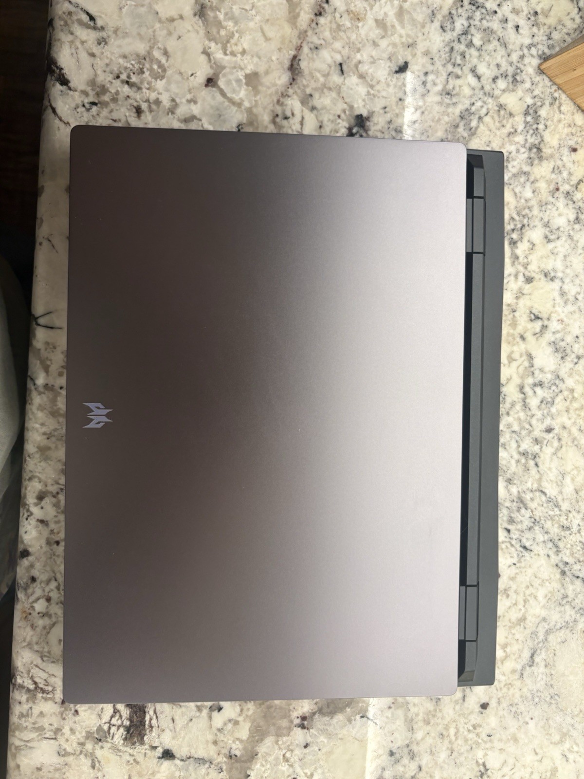 Acer Predator 15.6″ Gaming Laptop i5-13500HX RTX 4050 16GB RAM 475GB SSD Silver