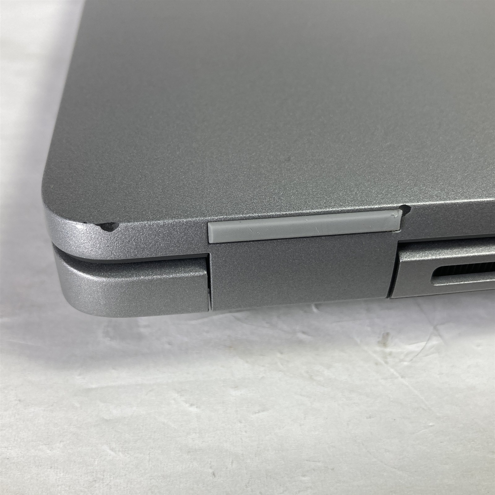 Dell Precision 3480 14″ Laptop Core i7-1370P 1.9GHz 32GB 256GB NVMe SSD – Win11