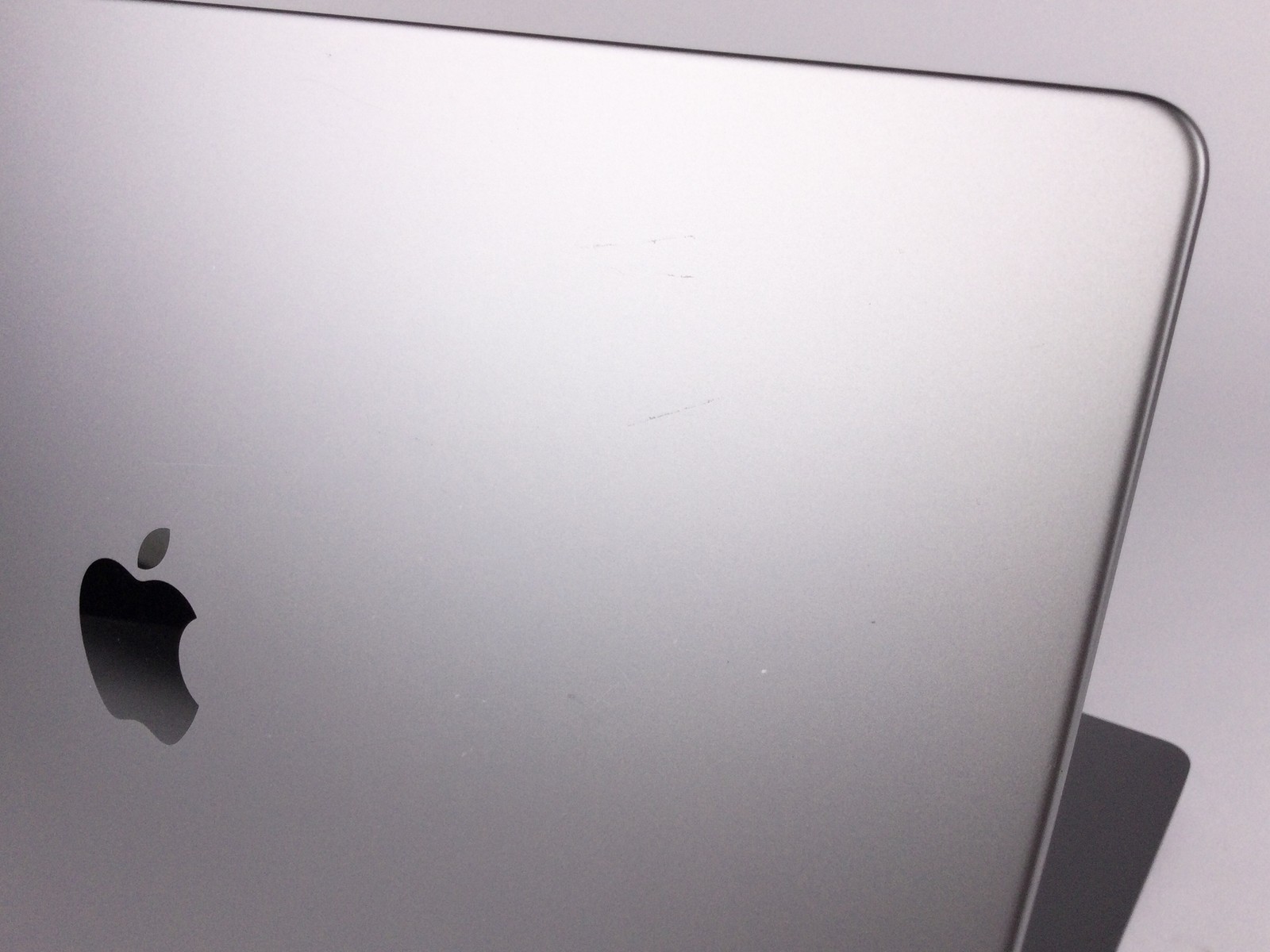 MacBook Pro 16″ Retina 2021 M1 Pro 3.20GHz 32GB 512GB Z14V0016ELL/A No AC *READ*