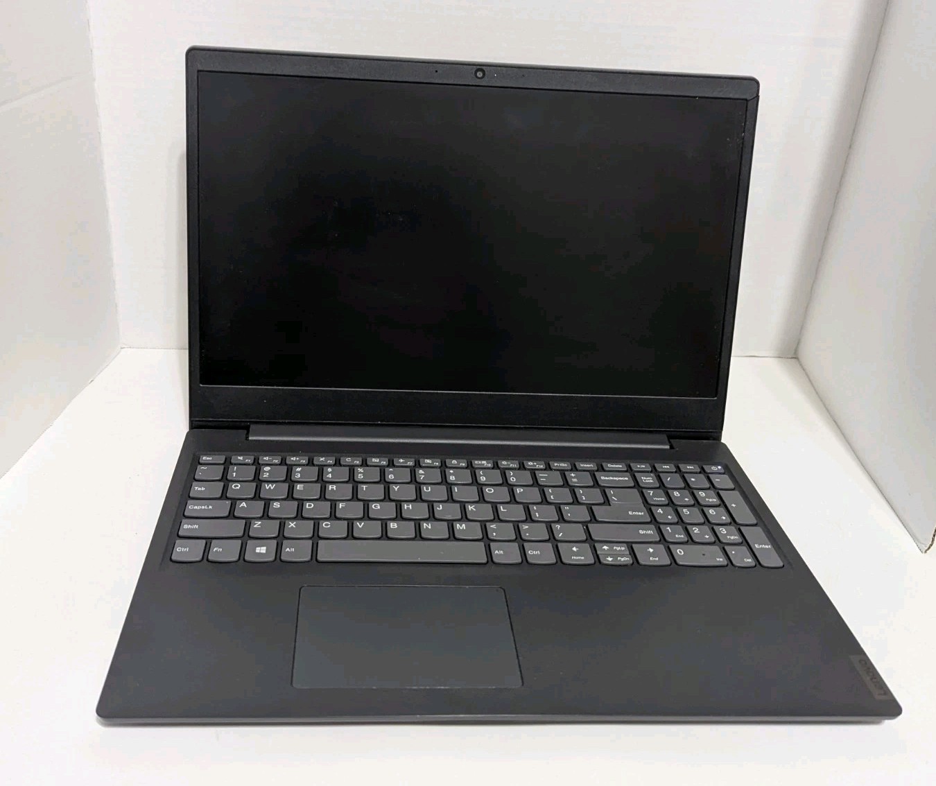 Lenovo IdeaPad 130-15AST Laptop AMD A6-9225 8GB 256GB SSD Win 10