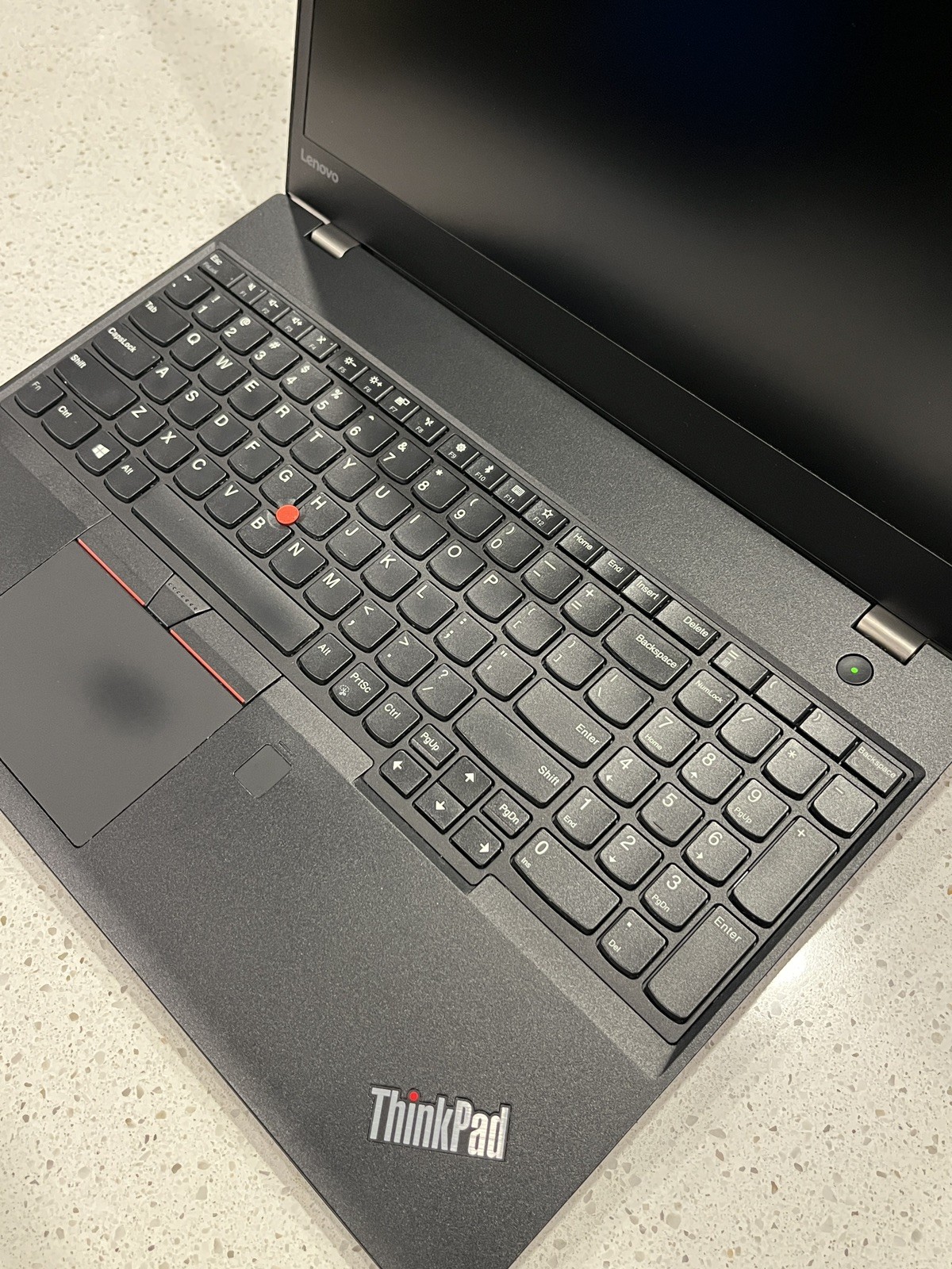 Lenovo ThinkPad T570 i5-7200U 8GB RAM 128GB SSD + Battery