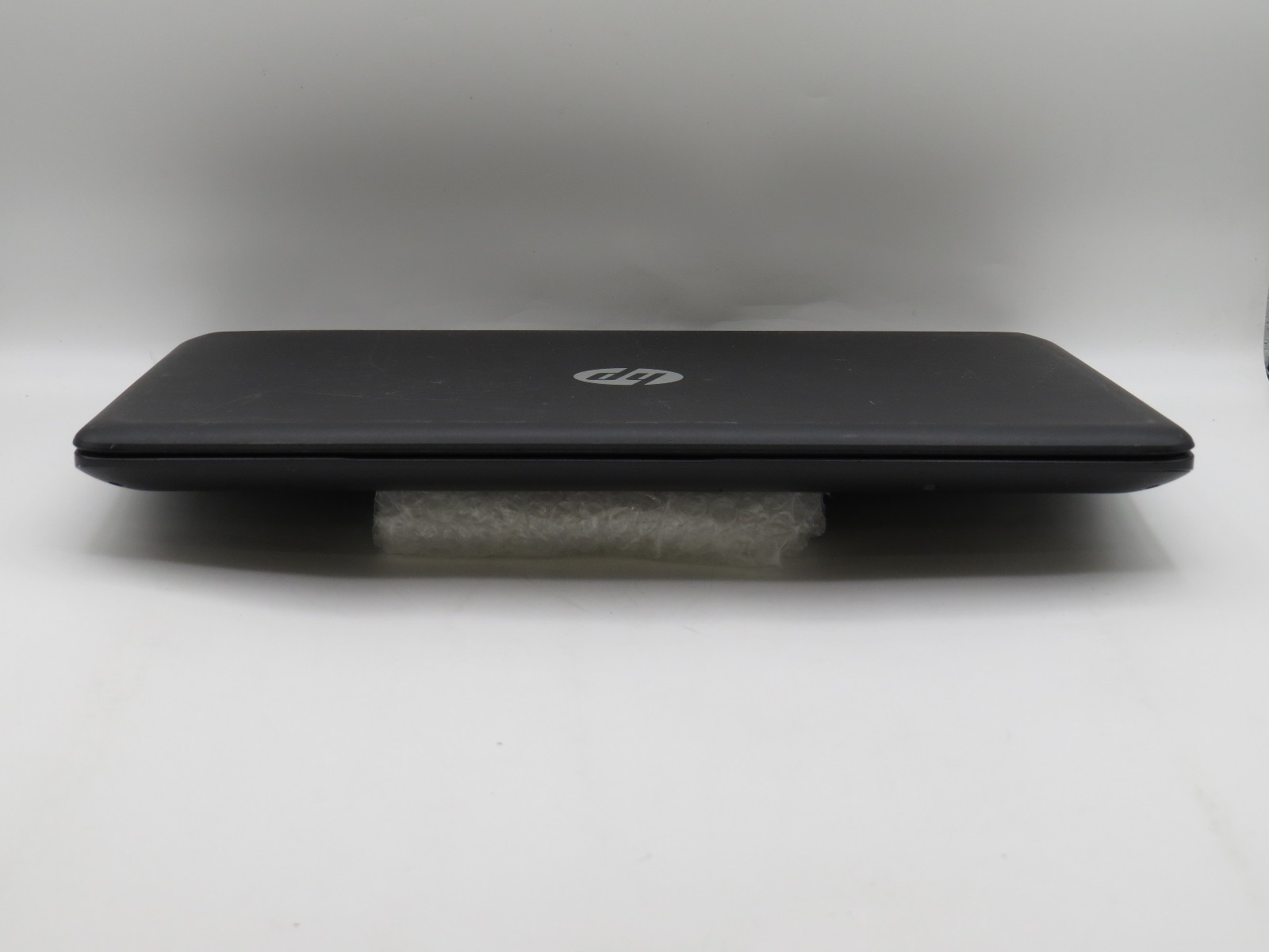 HP 15-f100dx | AMD A8-6410 @ 2GHz | 6GB DDR3 | 256GB SSD | 15″ | No OS