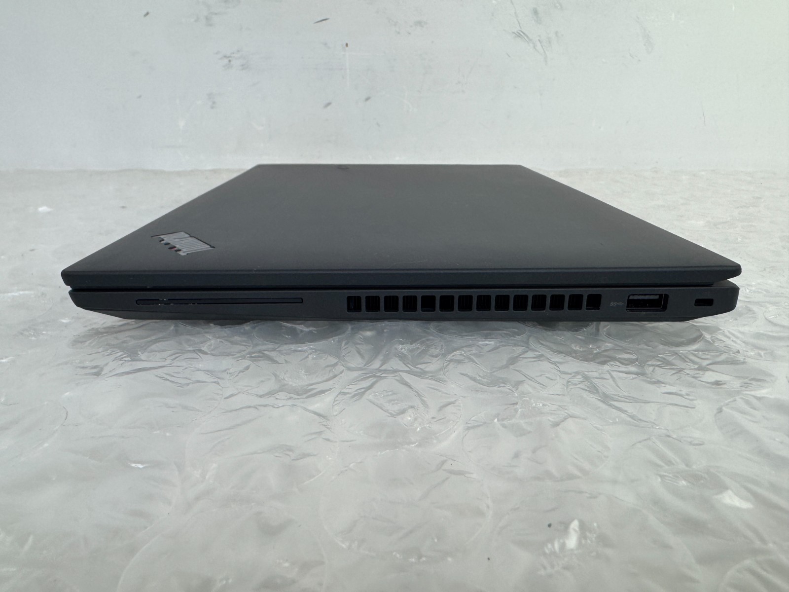 Lenovo ThinkPad T14 Gen 3 i7-1265U 16GB 512GB SSD 14″ FHD+ Win 11 Pro