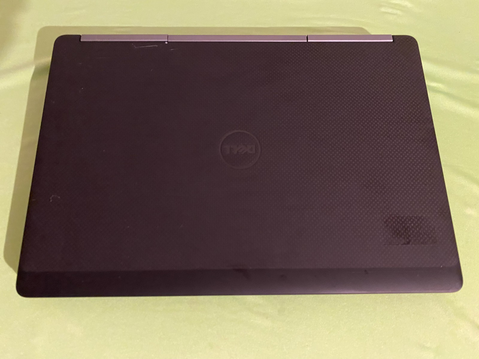 Dell Precision 7520 Intel i7-6820HQ 2.70GHz 256GB SSD, 20GB RAM Win 11/M2200