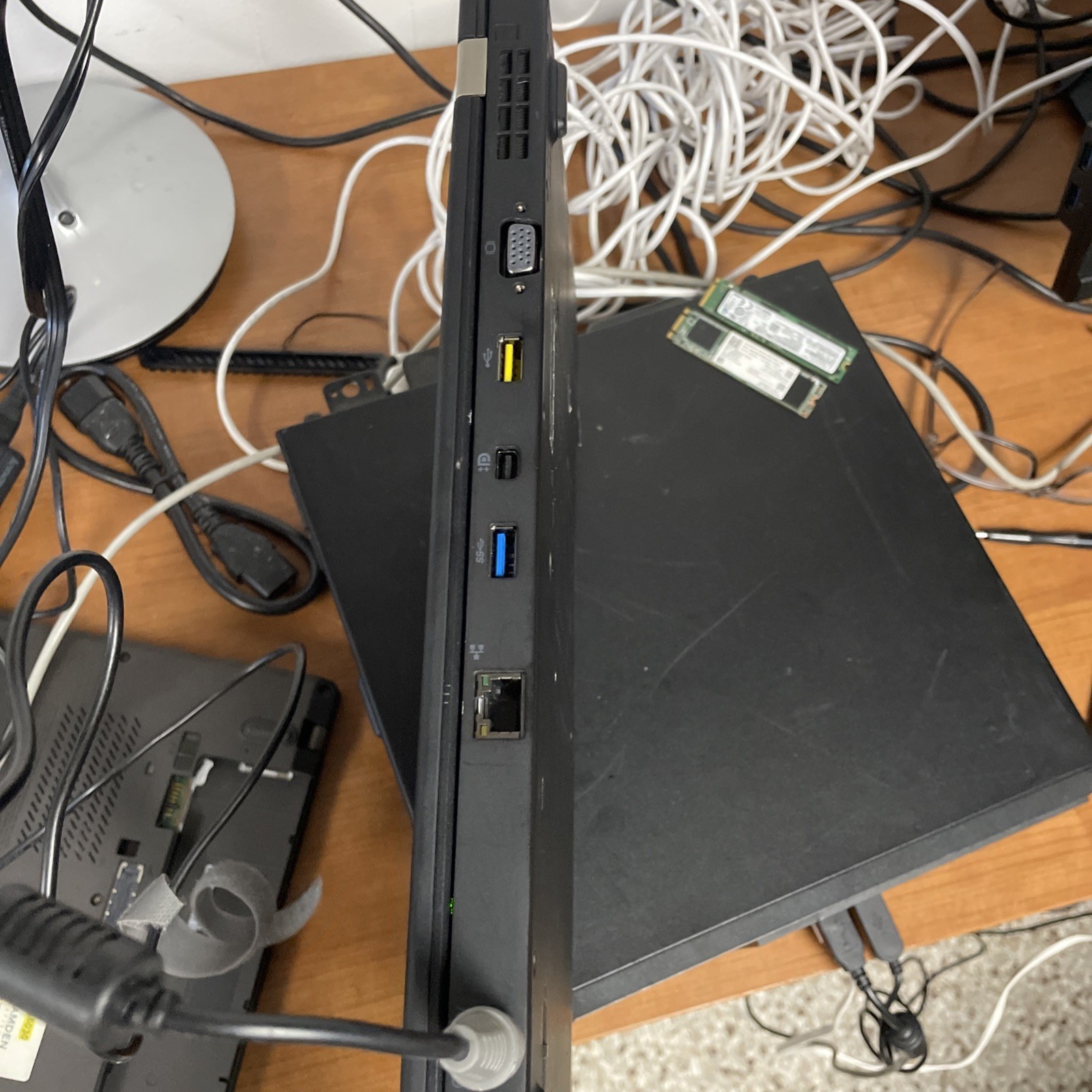 lenovo thinkpad T430s Intel Core I5-3320M 4GBRAM
