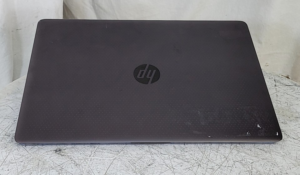 HP ZBOOK STUDIO G3 W5J79US-ABA Laptop Core I7-6820HQ 8GB 512GB