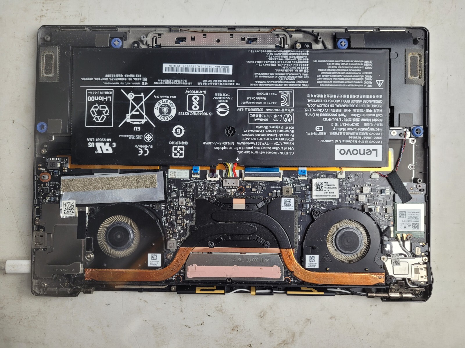 Lenovo IdeaPad 720S-13IKB w/i5-8250U, 8GB RAM, 15.6″ Laptop for Parts #2399