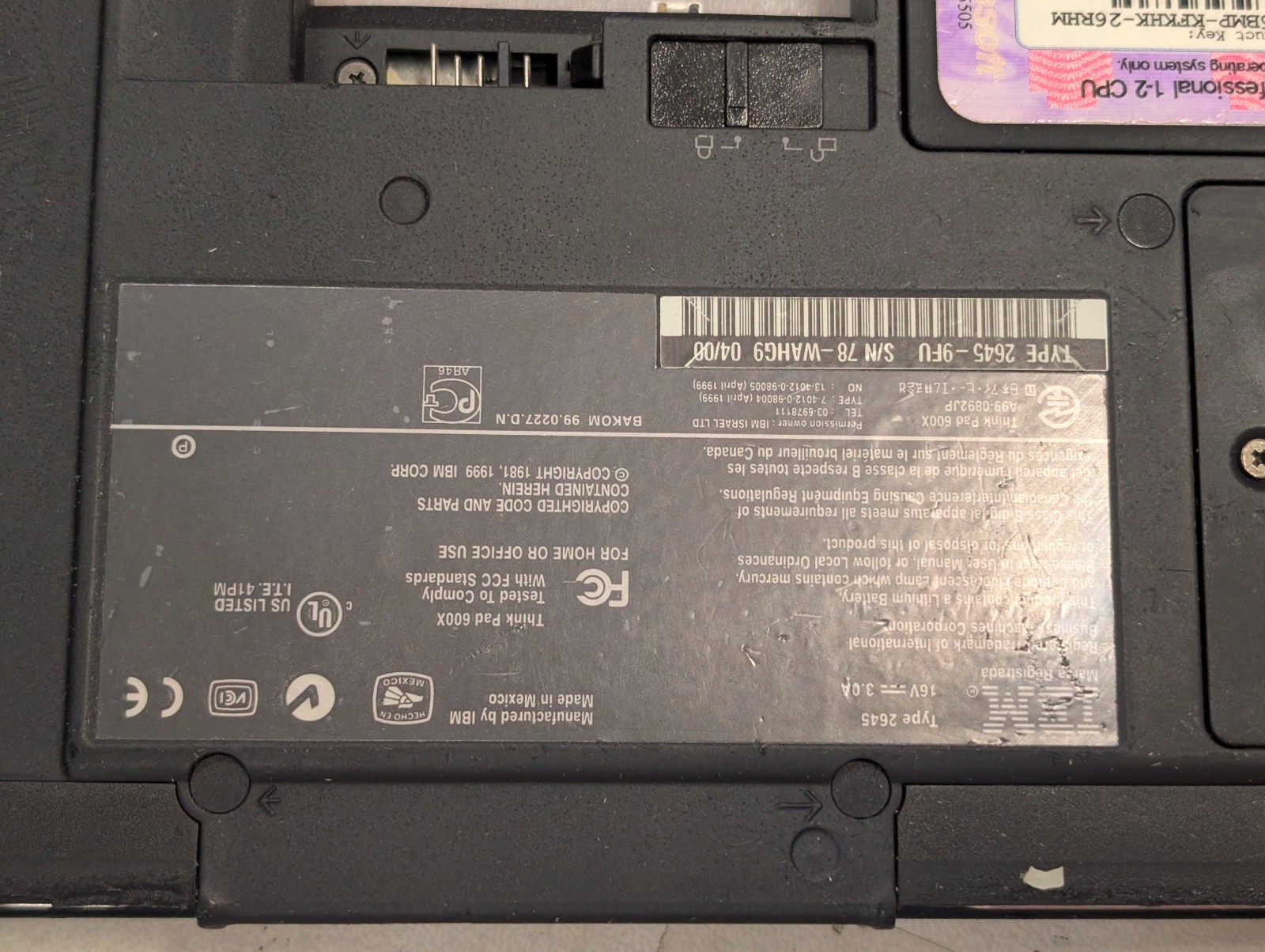 IBM ThinkPad 600 lot for parts; bad screen on 600x, bad MOBO on 600; no HDDs