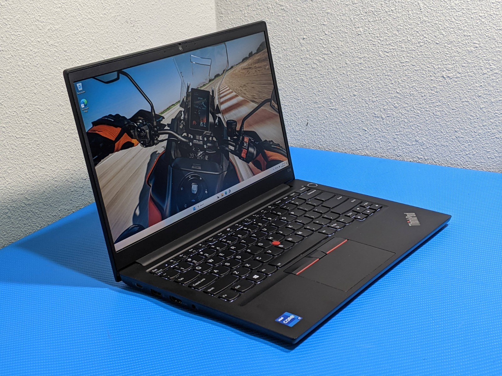 Lenovo ThinkPad E14 Gen 2 14″ FHD Intel i7-1165G7 2.8GHz 16GB 512GB SSD W11P +PA