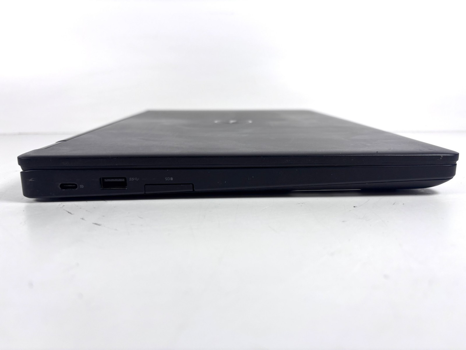 Dell Latitude 5480 – 14″ HD, 2.5GHz i5, 8GB RAM, 256GB SSD, Windows 11