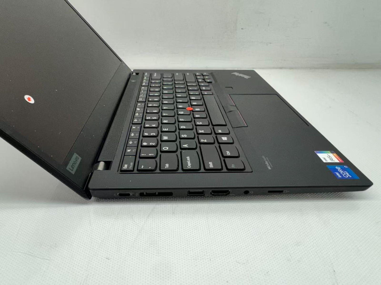Lenovo ThinkPad T14 Gen2 14″ Touch i7-1185G7@3.0GHz 8GB RAM 256G SSD **Read**