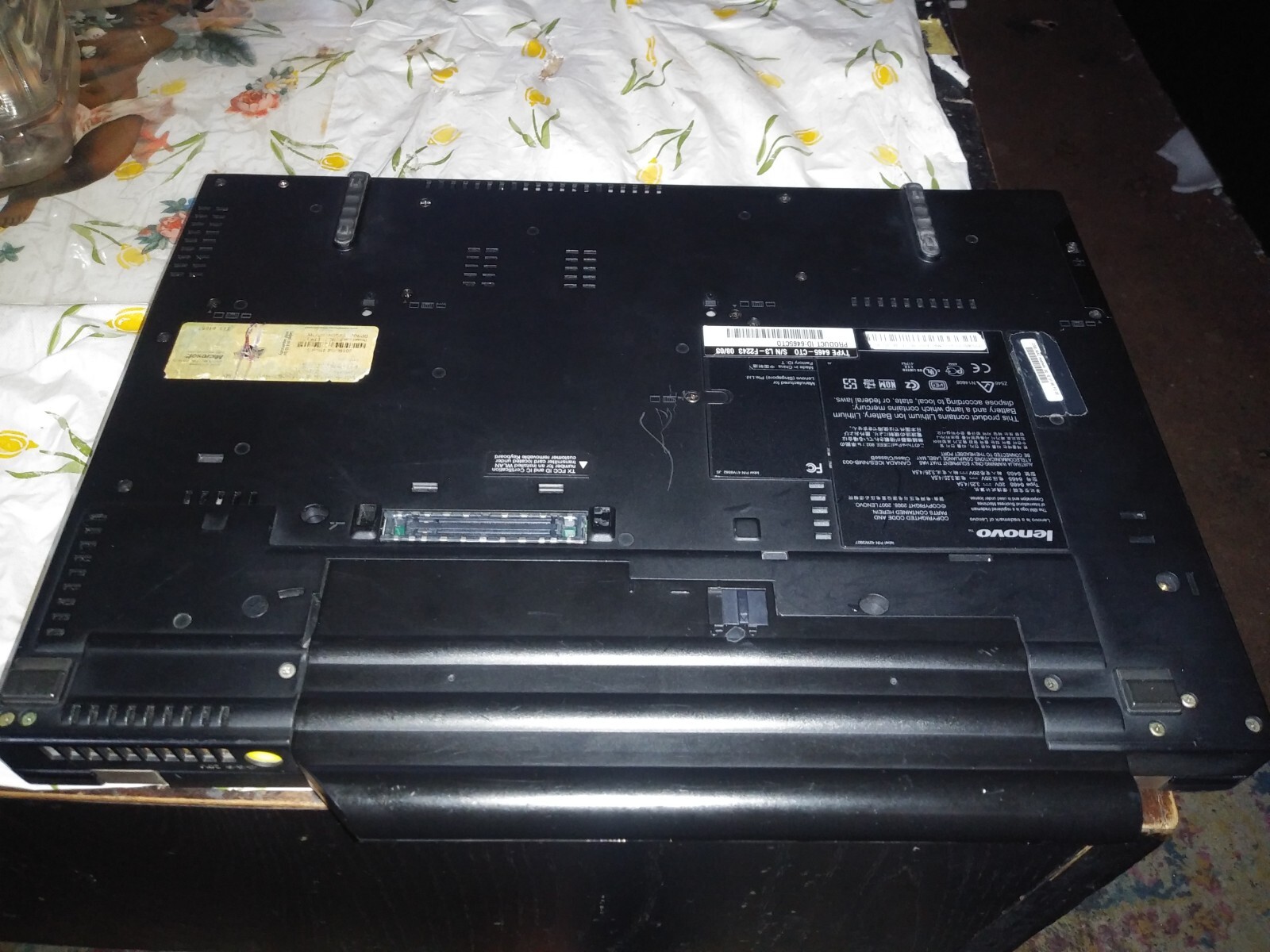 Lenovo thinpad T61 Laptop * Windows 7 * MS Office Suite