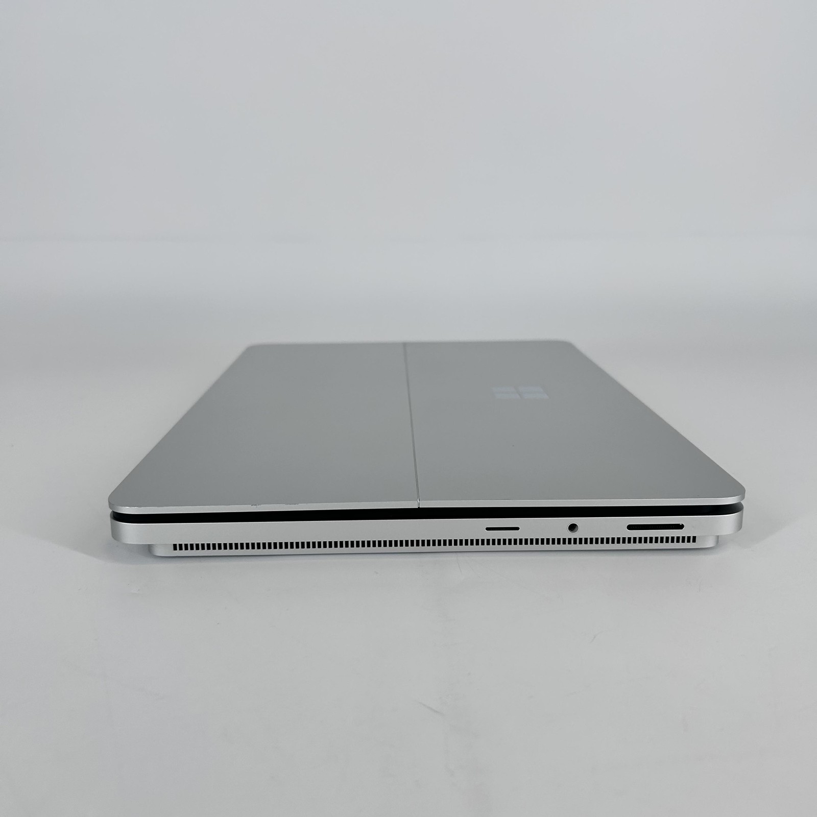 Microsoft Surface Laptop Studio 2 14.4 2K TOUCH i7-13700H 32GB 1TB SSD RTX 4050