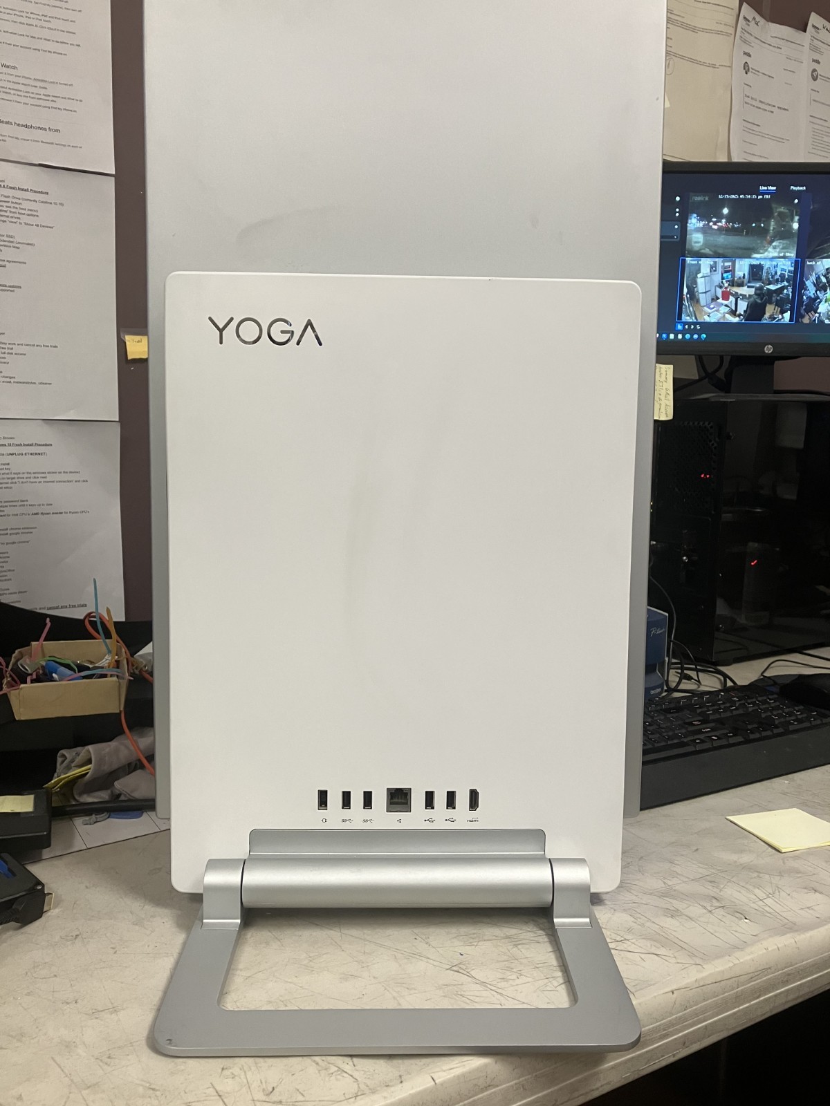 Lenovo Yoga AIO 7 27ACH6 (F0G7) – For Parts Not Working
