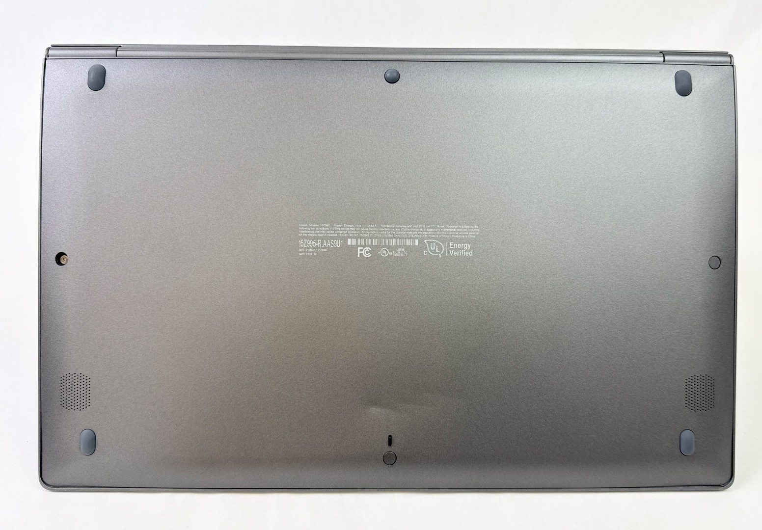 LG Gram 15Z995-R.AAS9U1 15.6″ FHD Touch i7-10510U 16GB 1TB SSD W11H Laptop