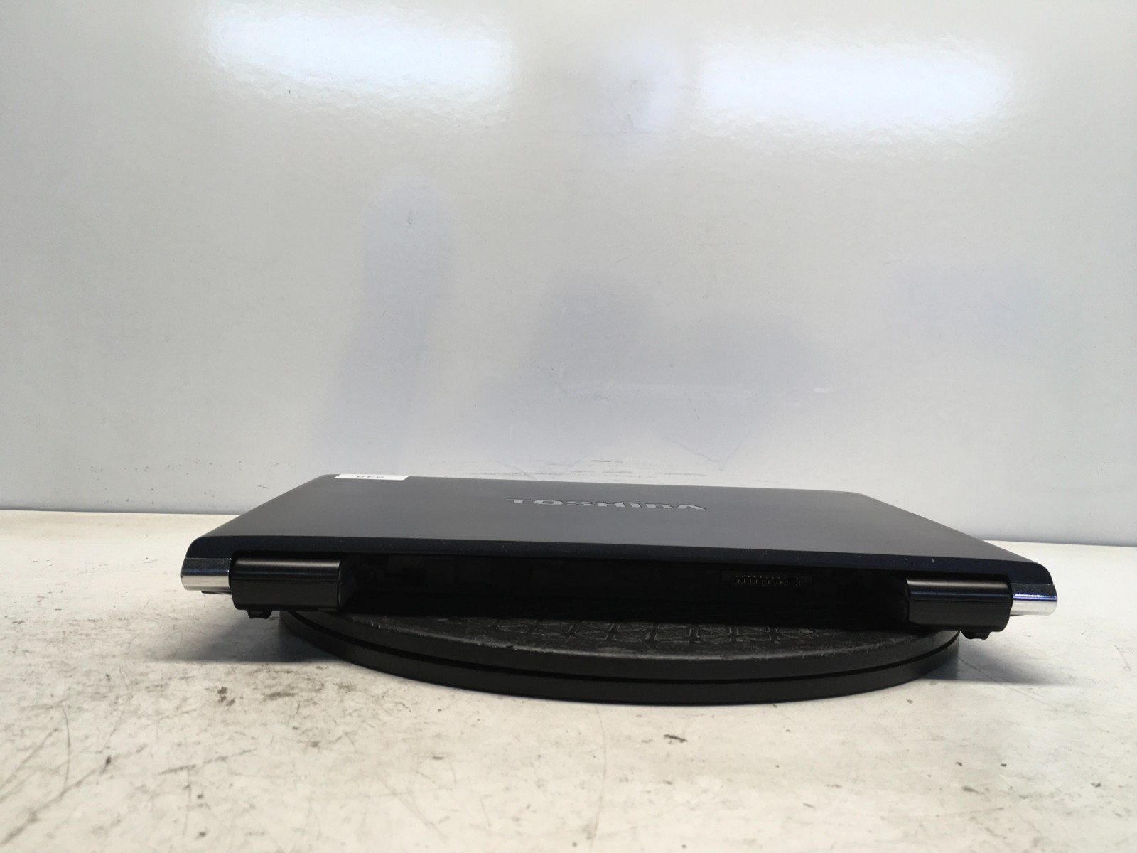 Toshiba Portege Intel i5-2450M 2.5GHz 4 GB NO HDD/Battery