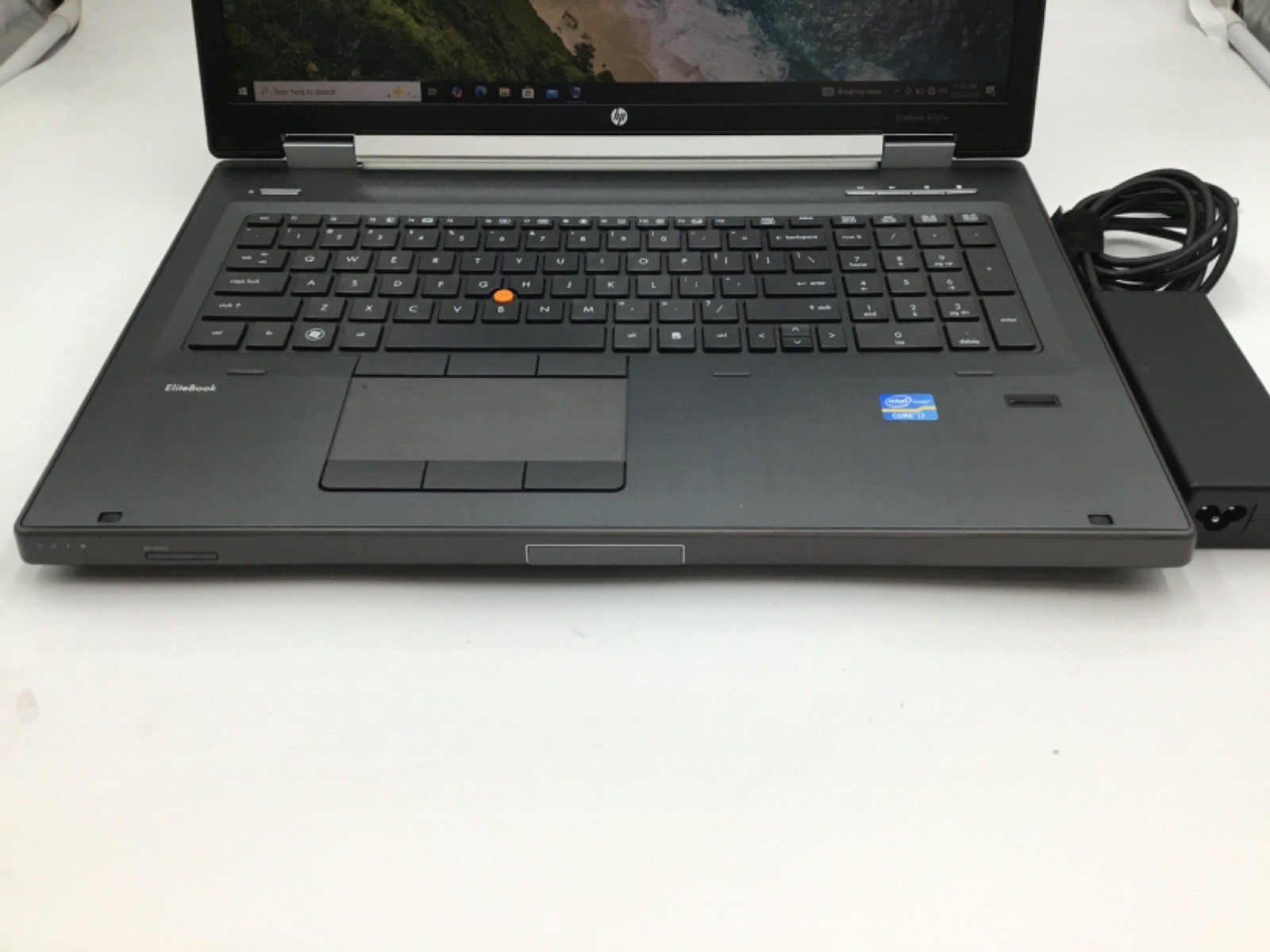 HP EliteBook 8760w i7-2720QM 8GB RAM 256GB SSD 17″ FHD NVIDIA Quadro Win10 Pro