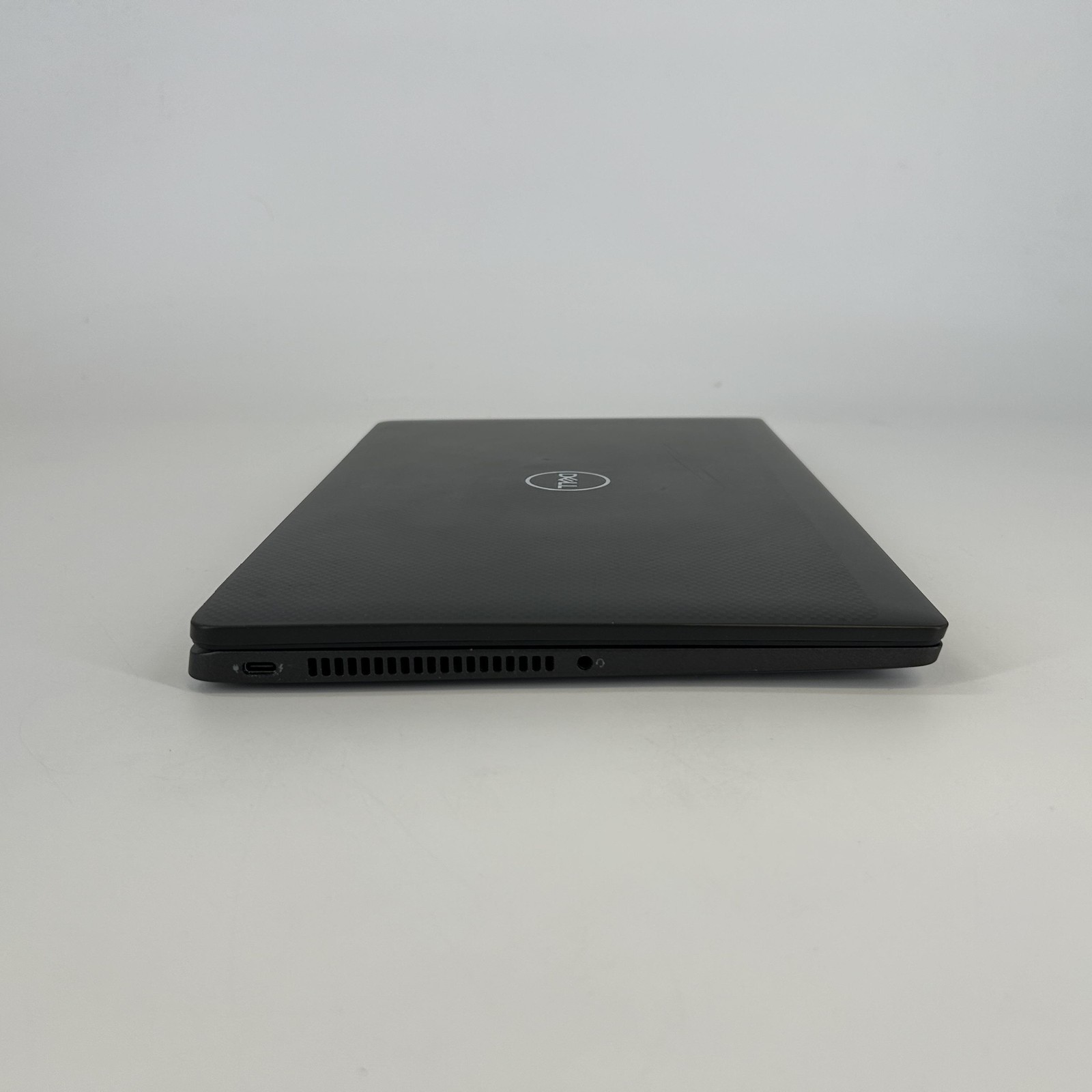 Dell Latitude 7430 14 Black FHD 1.7 GHz i7-1255U 16GB 512GB SSD – Sticker Wear