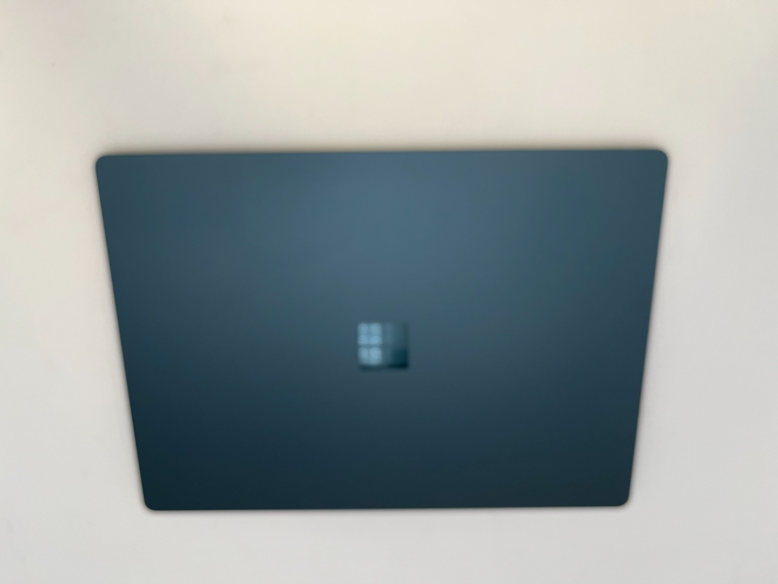 Microsoft Surface Laptop 3 13.5” Intel Core i5-1035G7 16GB RAM 256GB NVME-A