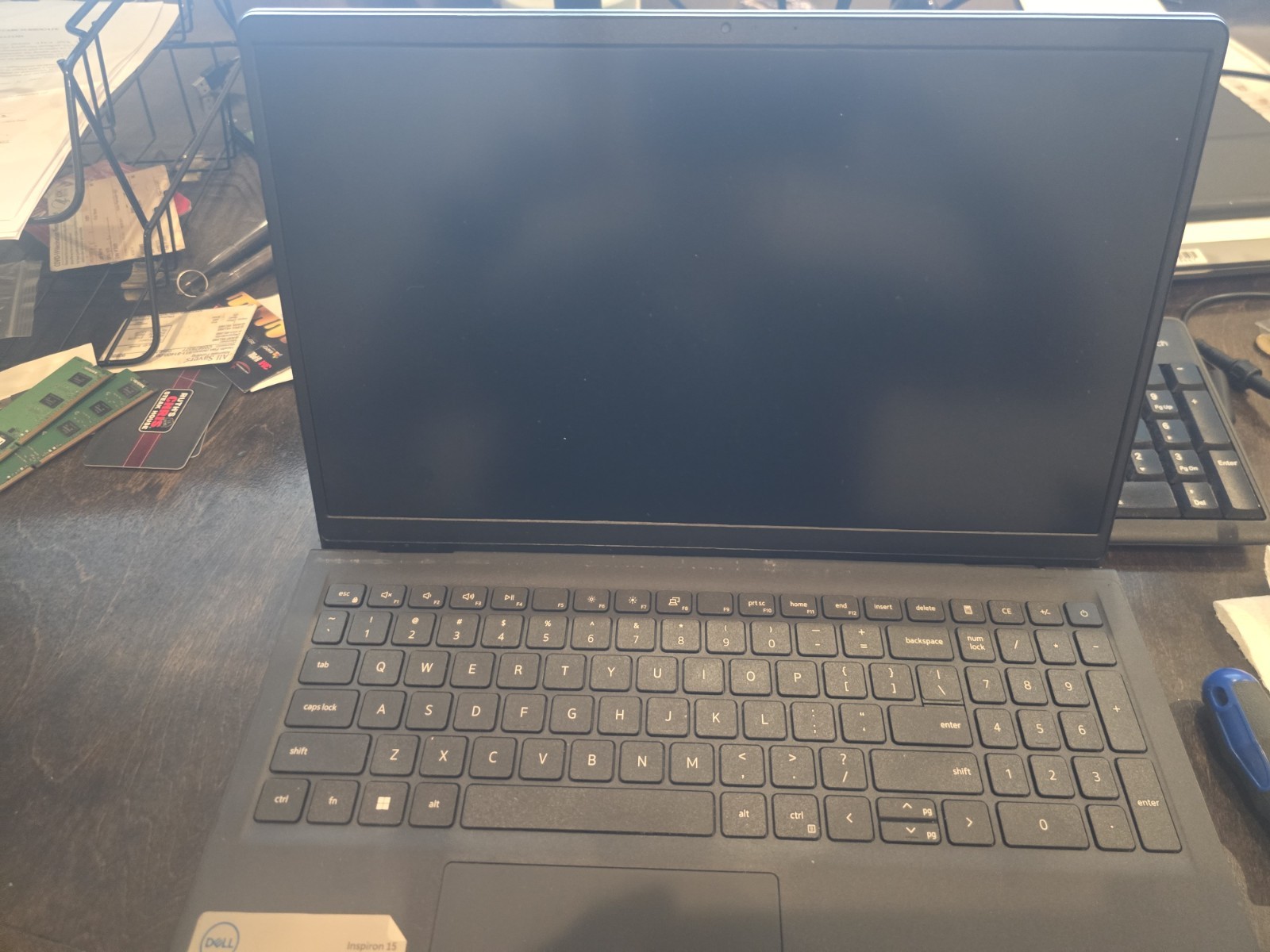 dell inspirion 15 3520 i7 for parts only