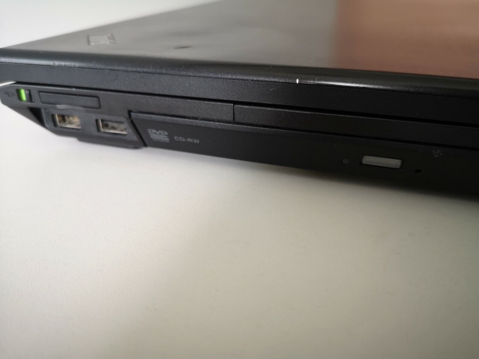 Laptop Lenovo ThinkPad L412 14.1 inch HD i5-520M, 2GB/160GB HDD Windows 7 Pro