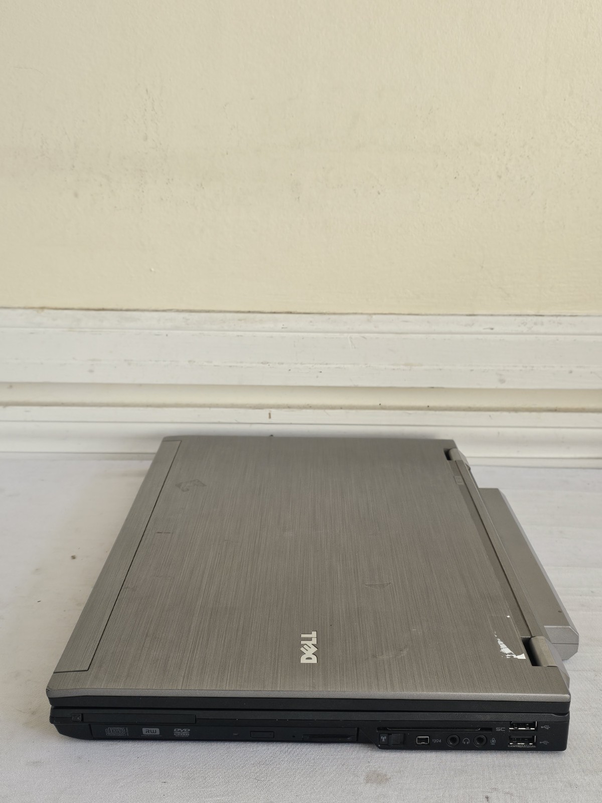 Dell Latitude E6510 Laptop – Intel i5-M560 – 2GB RAM – 160GB HDD – Windows 10