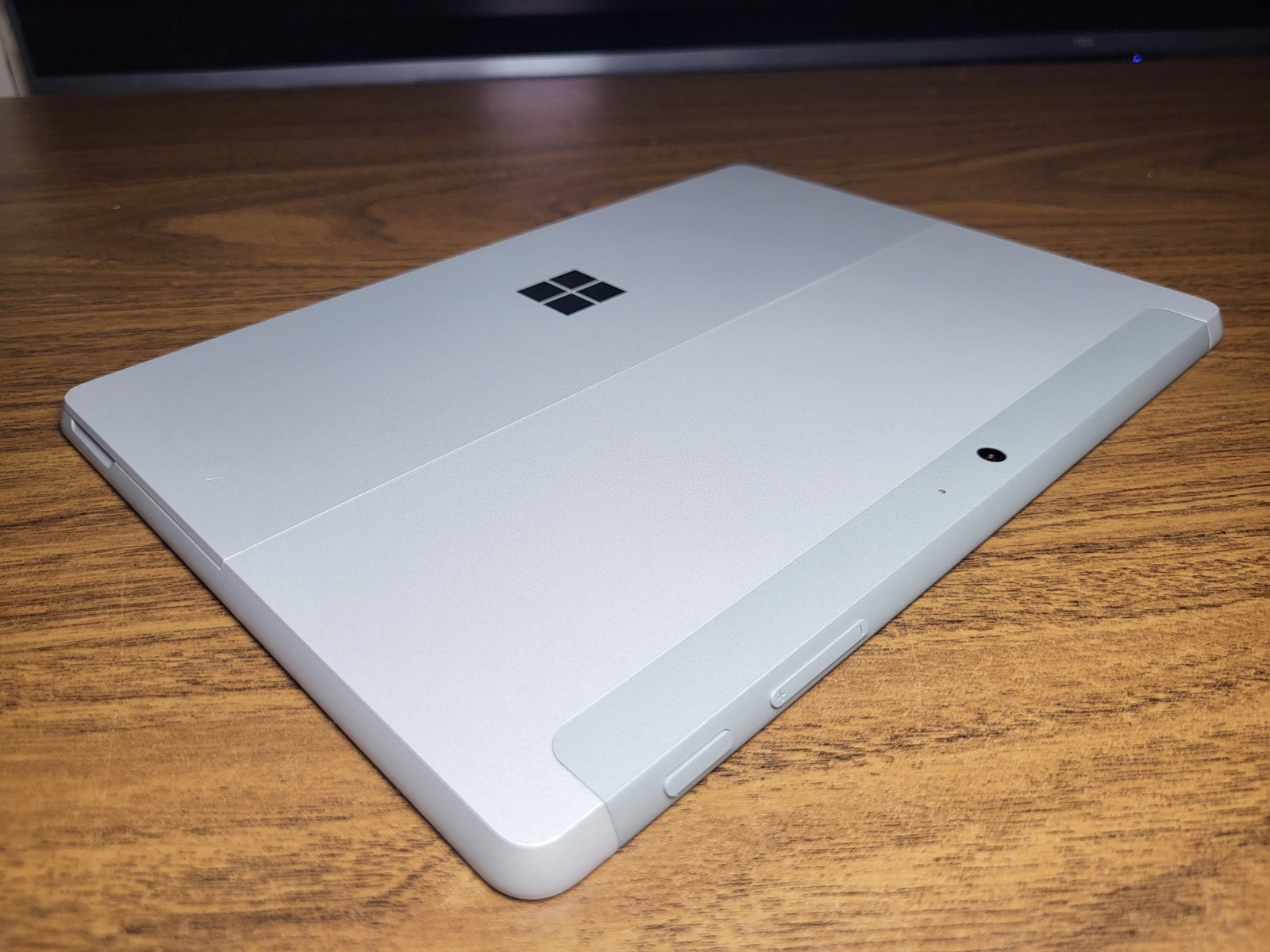 Microsoft Surface Go 4 Business N200 8GB 128GB w/ Type Cover Battery Health 96%